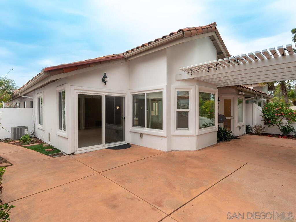 Detail Gallery Image 32 of 47 For 4708  Galicia Way, Oceanside,  CA 92056 - 2 Beds | 2 Baths