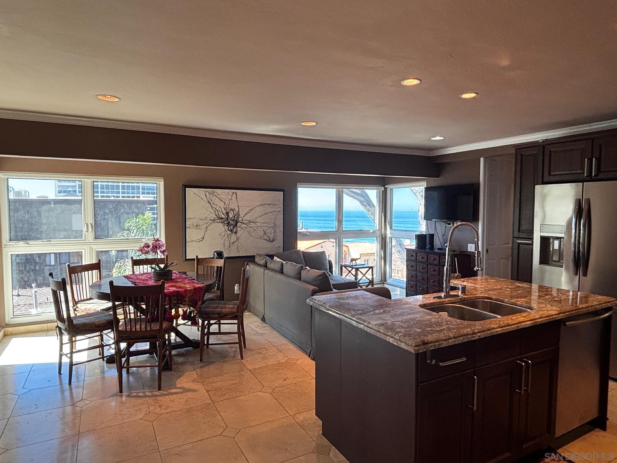 Front Image Thumbnail for SD2600098