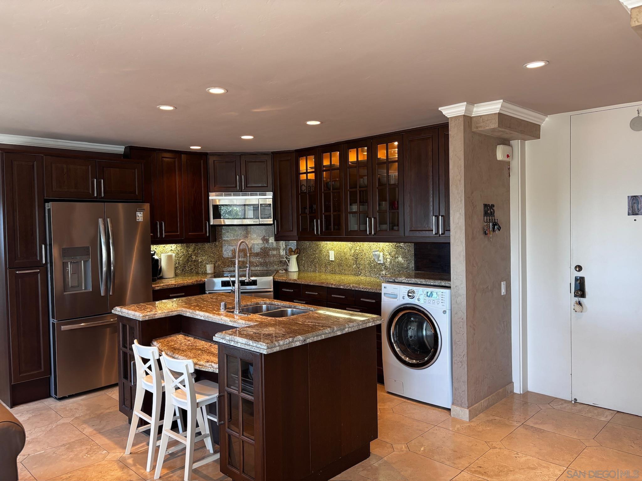 Detail Gallery Image 4 of 19 For 1040  Coast Blvd S  302, La Jolla,  CA 92037 - 2 Beds | 2 Baths