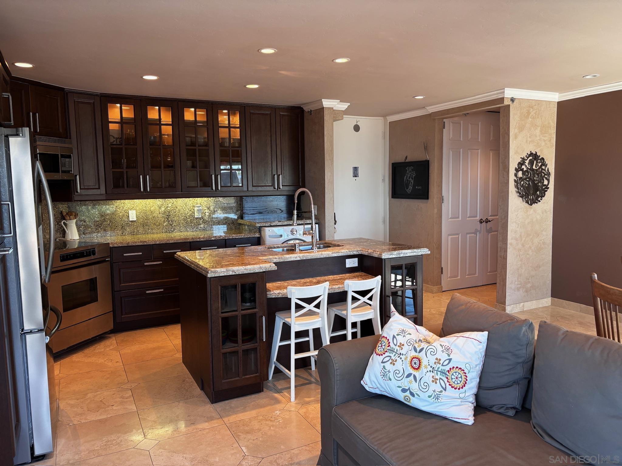 Detail Gallery Image 6 of 19 For 1040  Coast Blvd S  302, La Jolla,  CA 92037 - 2 Beds | 2 Baths