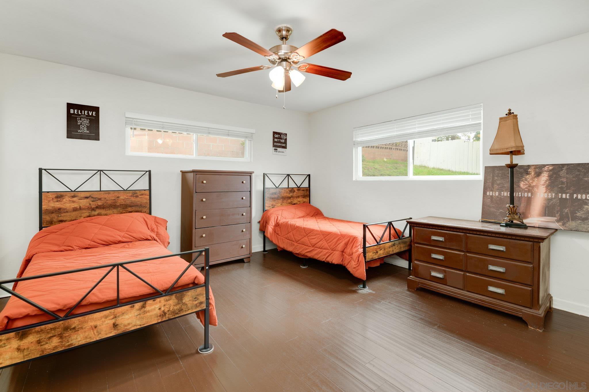 Detail Gallery Image 13 of 32 For 4388  Bellflower Dr, La Mesa,  CA 91941 - 4 Beds | 4 Baths