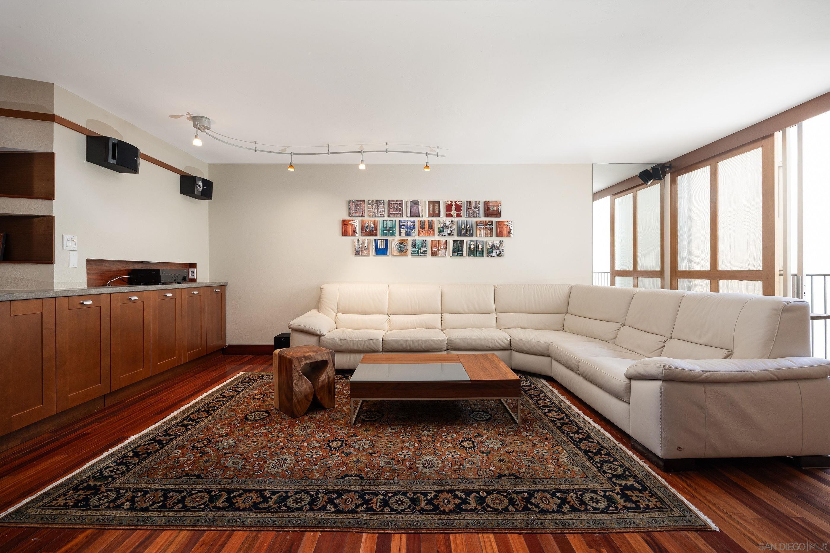 Detail Gallery Image 10 of 23 For 7811  Eads Ave  #311,  La Jolla,  CA 92037 - 2 Beds | 2 Baths