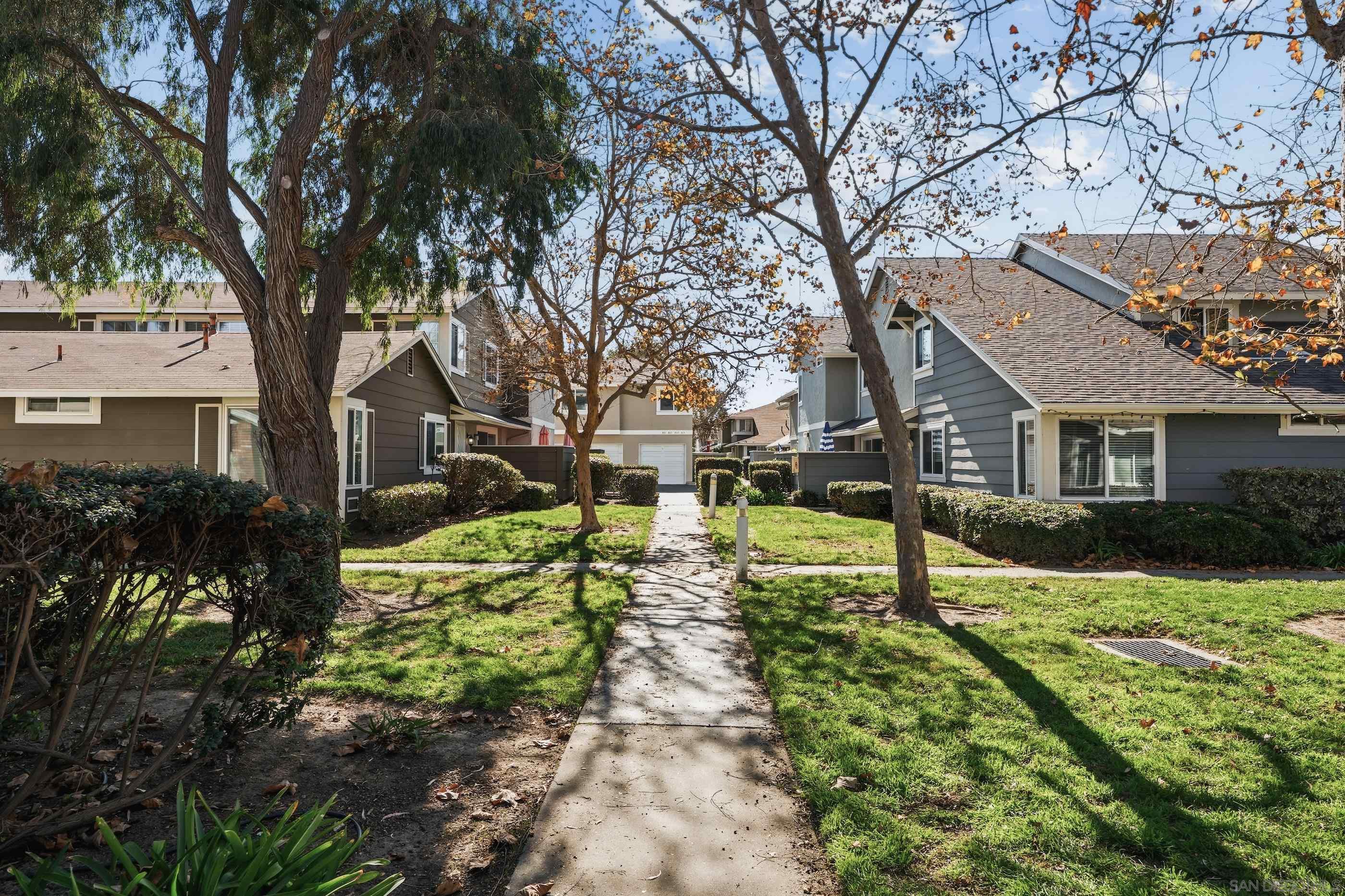 Detail Gallery Image 19 of 21 For 803  Shelter Cove Way, Oceanside,  CA 92058 - 3 Beds | 2/1 Baths