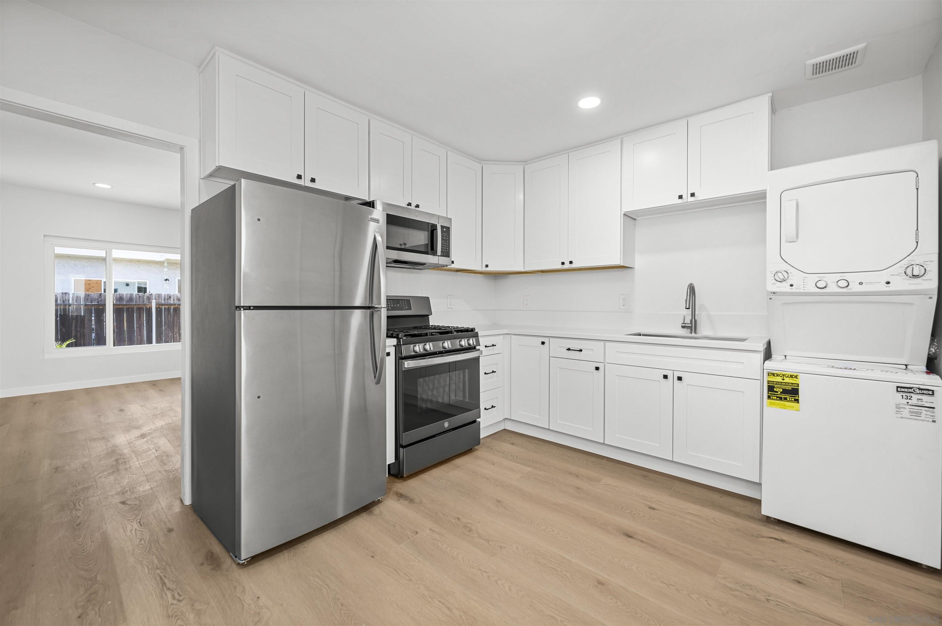 Detail Gallery Image 29 of 47 For 6979-81  Amherst, San Diego,  CA 92115 - – Beds | – Baths