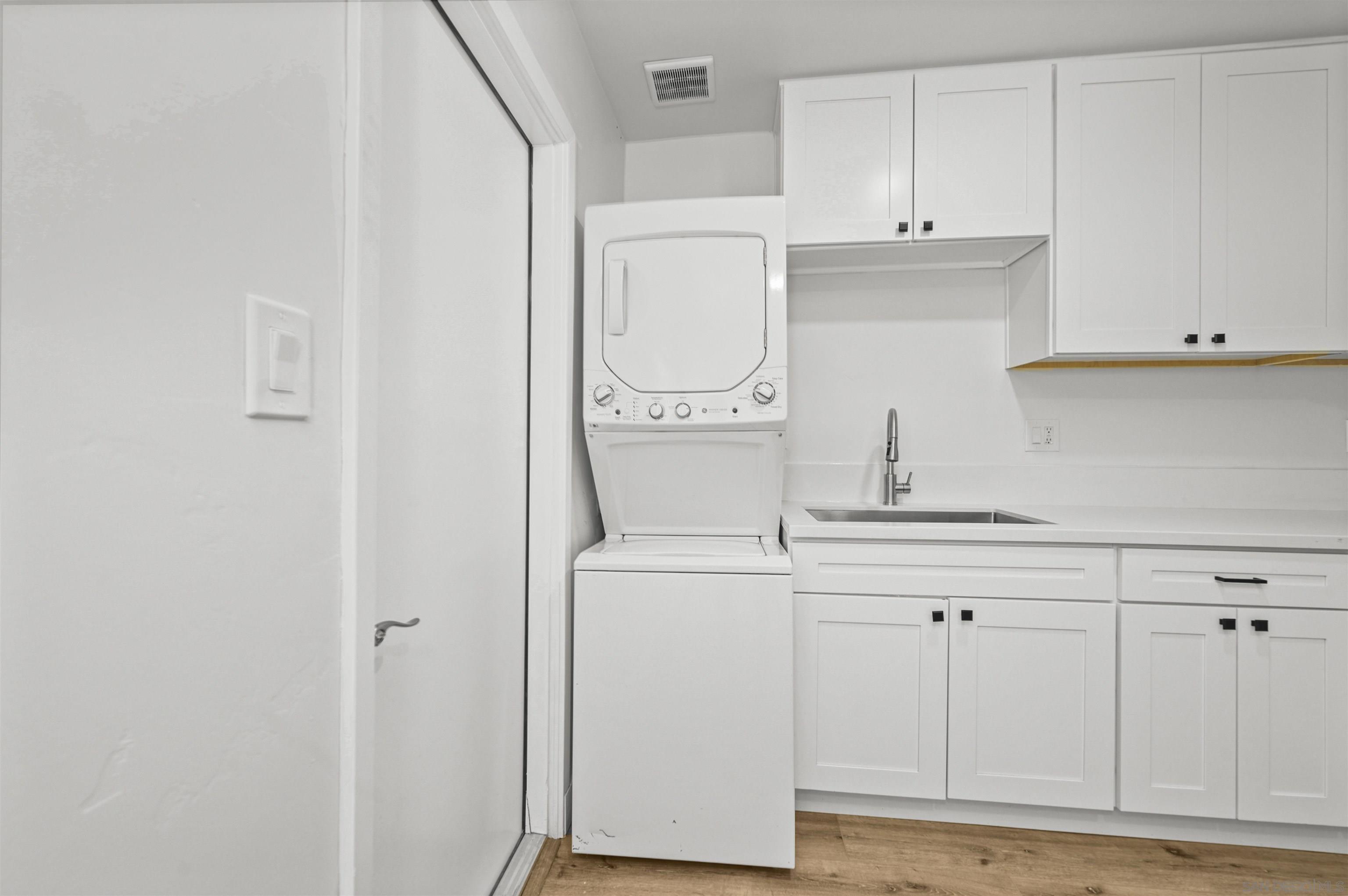 Detail Gallery Image 37 of 47 For 6979-81  Amherst, San Diego,  CA 92115 - – Beds | – Baths