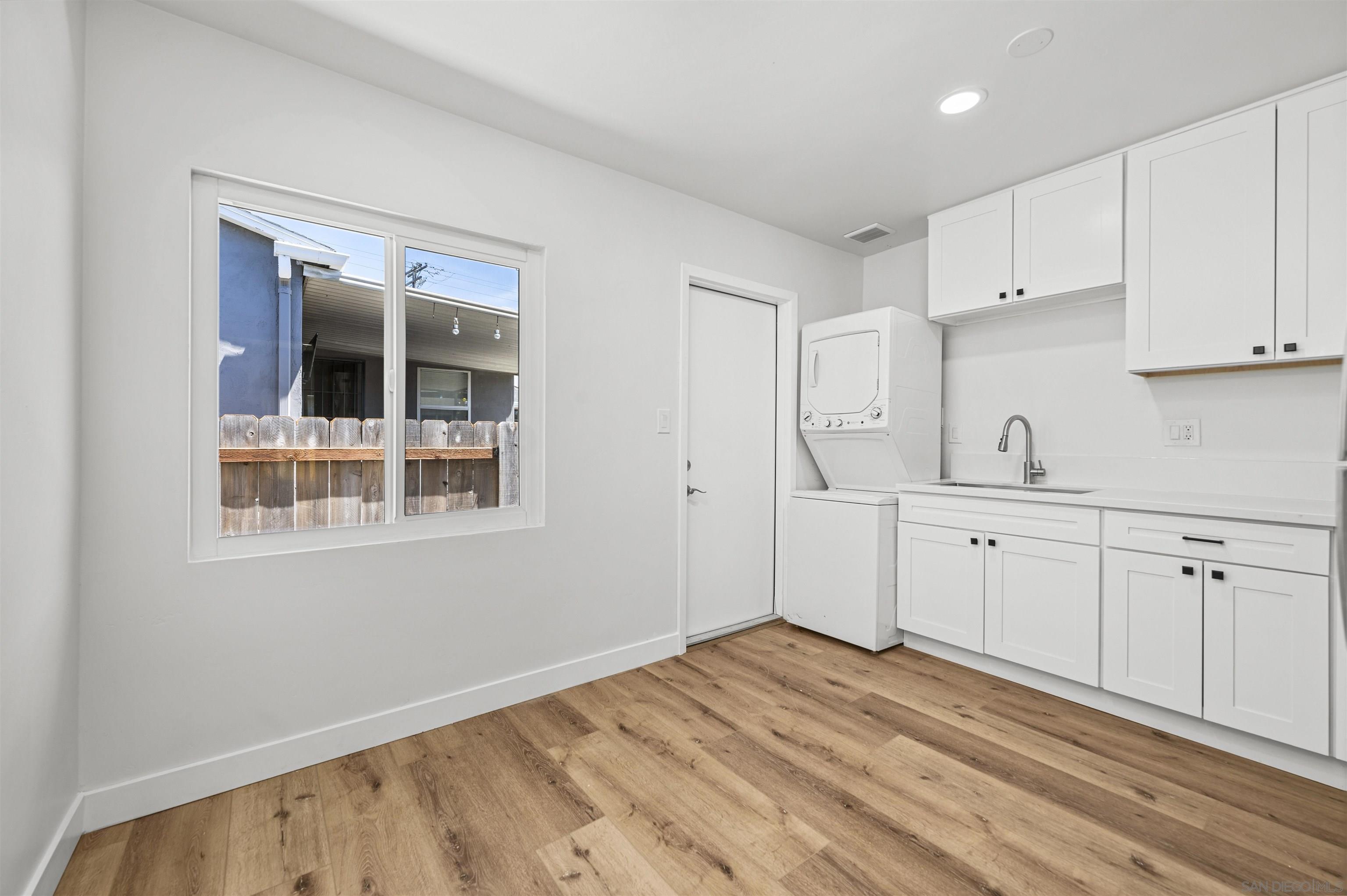 Detail Gallery Image 42 of 47 For 6979-81  Amherst, San Diego,  CA 92115 - – Beds | – Baths