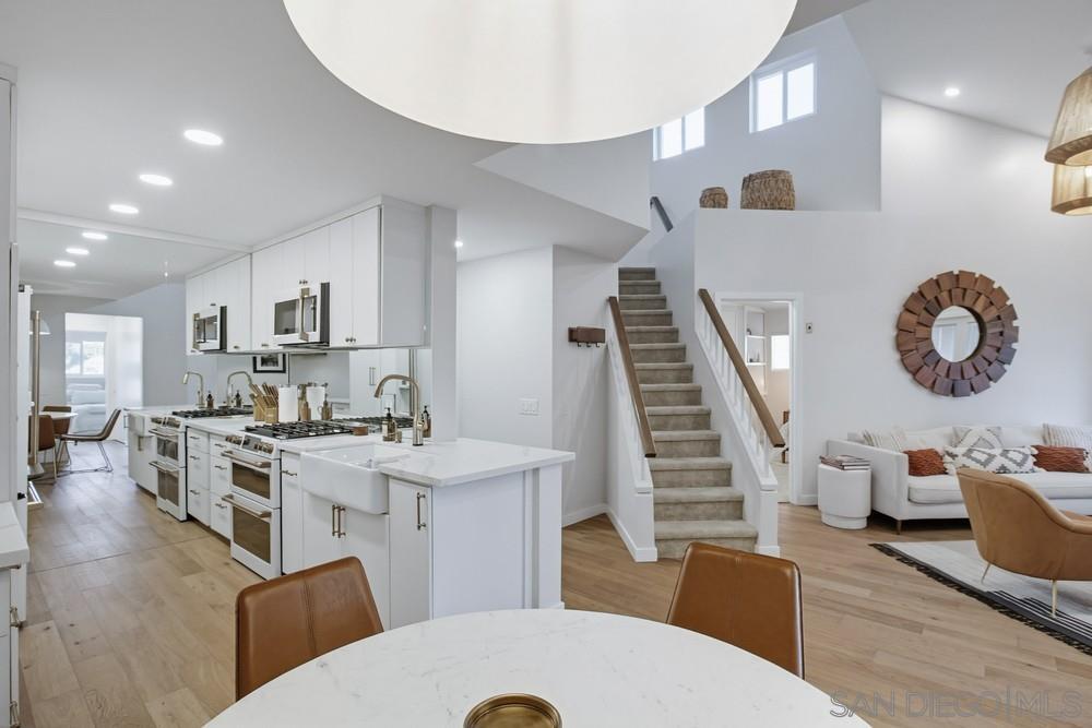 Detail Gallery Image 14 of 56 For 7223  Camino Degrazia  75, San Diego,  CA 92111 - 2 Beds | 2 Baths