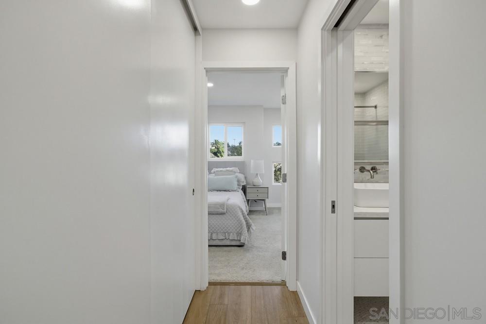 Detail Gallery Image 20 of 56 For 7223  Camino Degrazia  75, San Diego,  CA 92111 - 2 Beds | 2 Baths