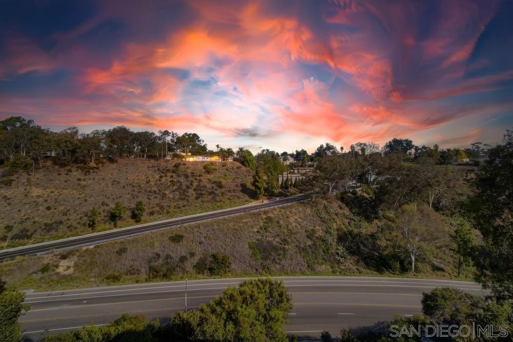 Detail Gallery Image 55 of 56 For 7223  Camino Degrazia  75, San Diego,  CA 92111 - 2 Beds | 2 Baths