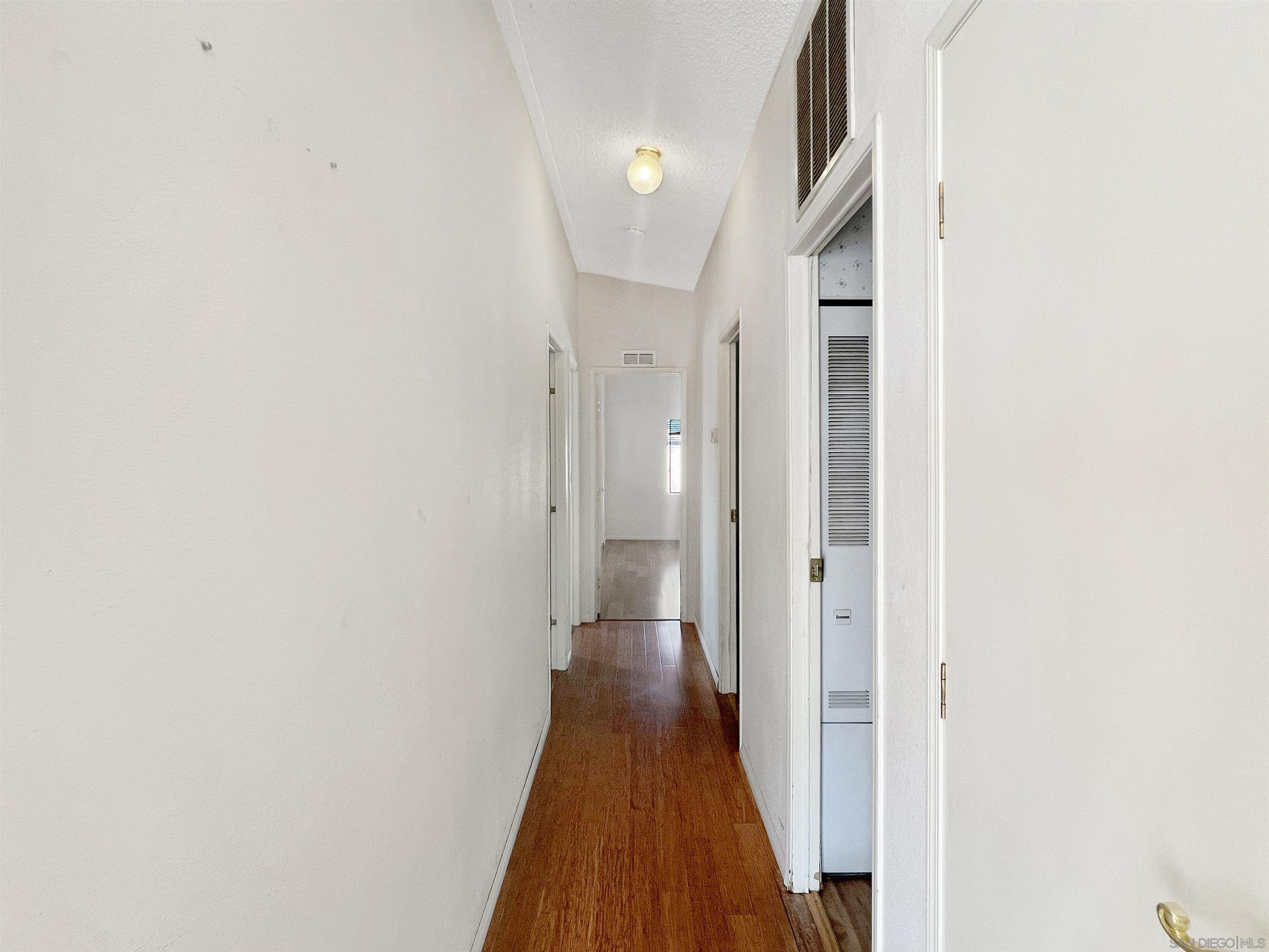 Detail Gallery Image 12 of 23 For 450 E Bradley Ave  127, El Cajon,  CA 92021 - 3 Beds | 2 Baths