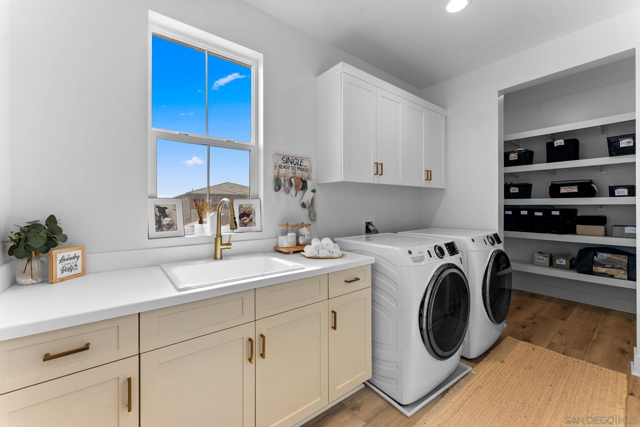 Detail Gallery Image 21 of 51 For 1567  Corte Botanicas, Chula Vista,  CA 91913 - 4 Beds | 3/1 Baths