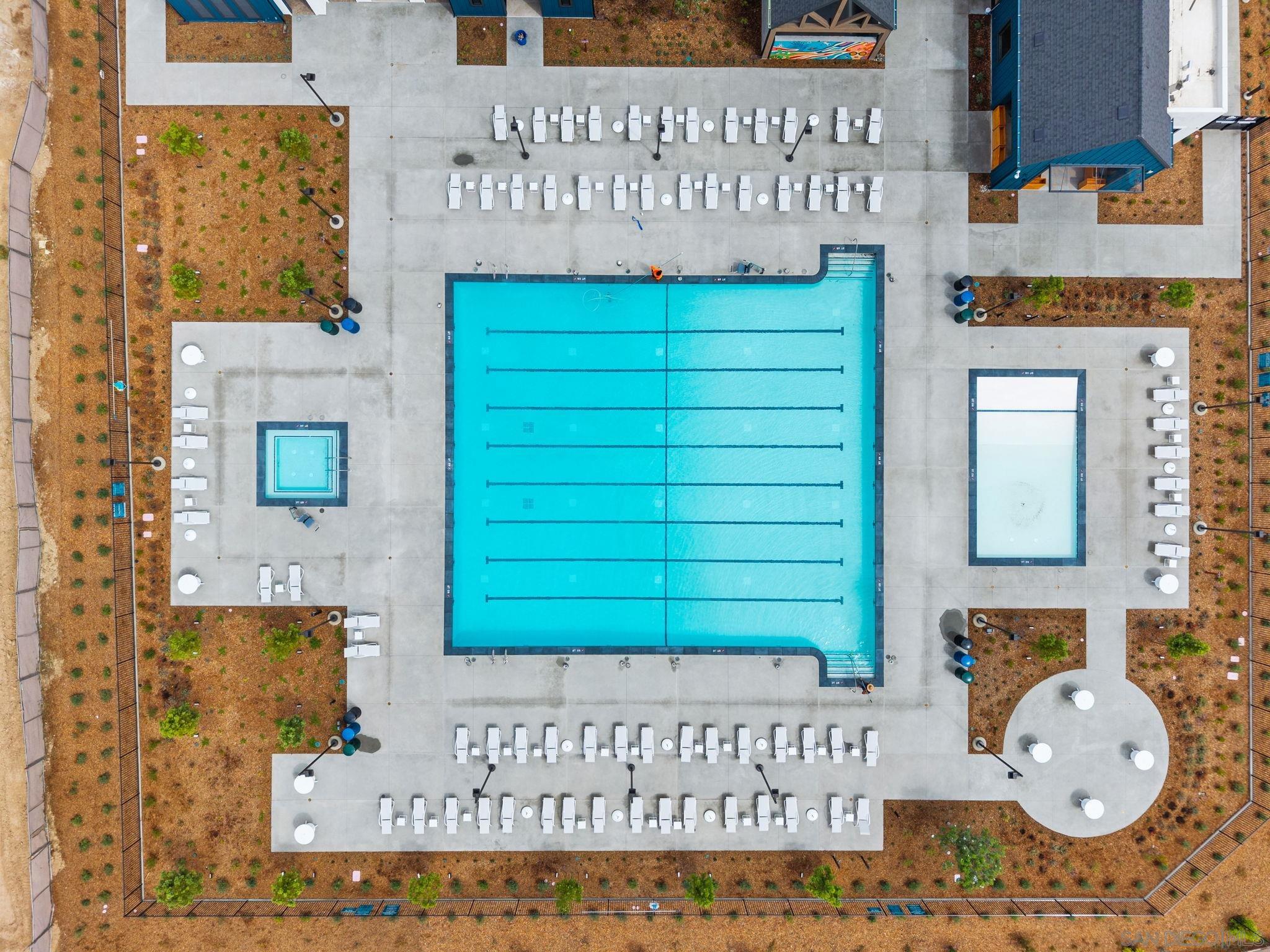 Detail Gallery Image 45 of 51 For 1567  Corte Botanicas, Chula Vista,  CA 91913 - 4 Beds | 3/1 Baths