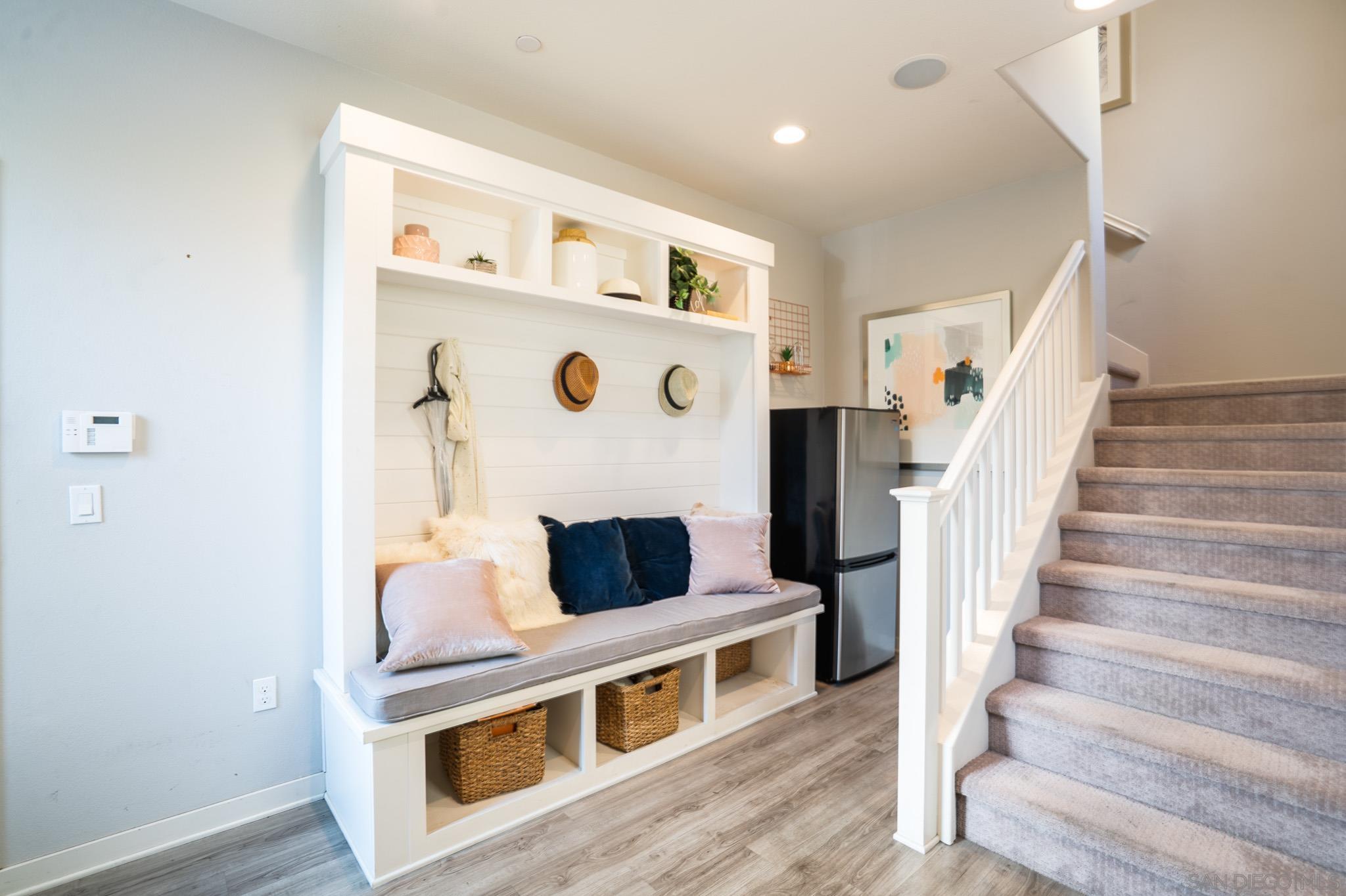 Detail Gallery Image 2 of 30 For 4208  Mission Ranch Way, Oceanside,  CA 92057 - 3 Beds | 3 Baths