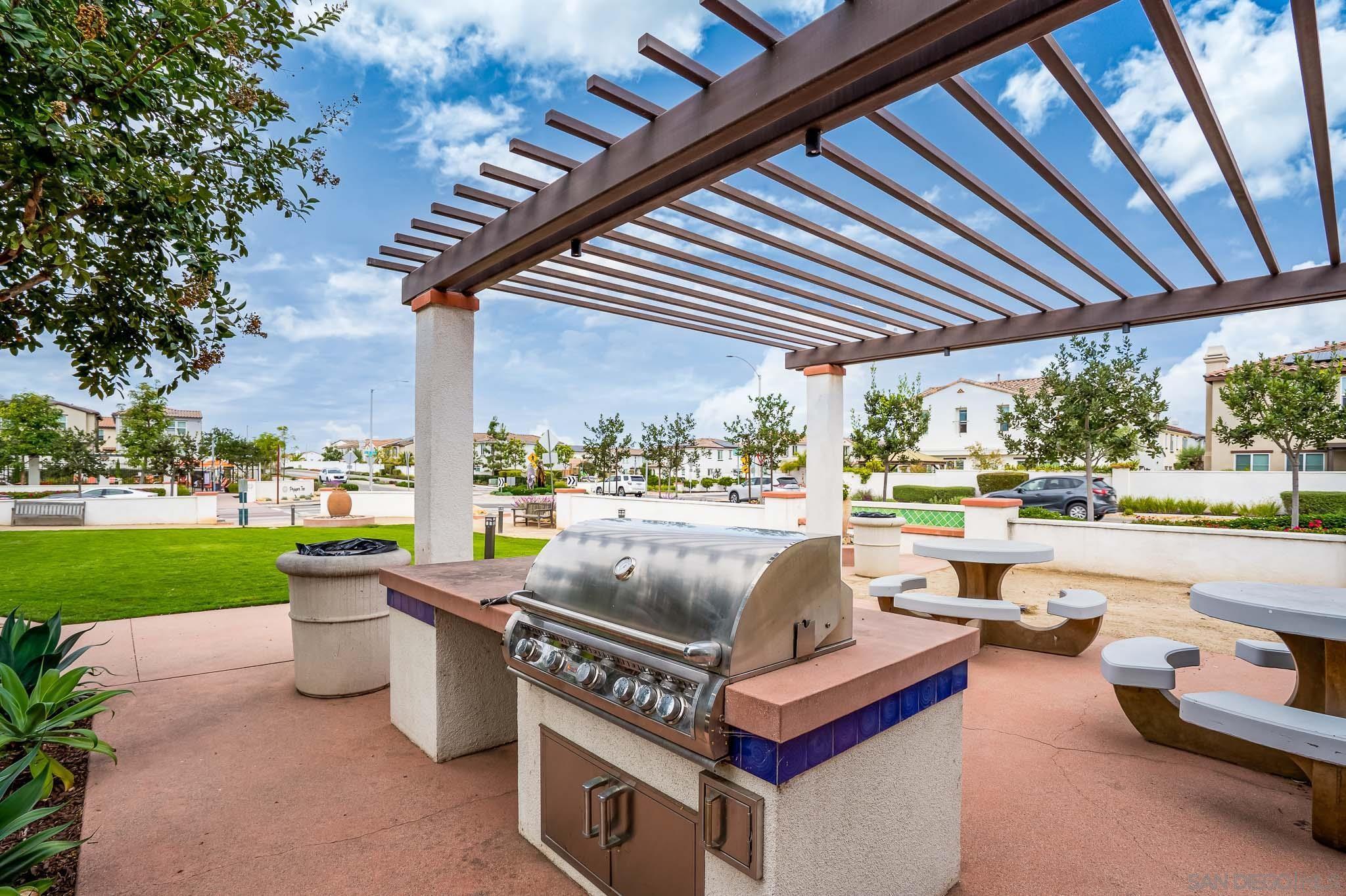 Detail Gallery Image 30 of 30 For 4208  Mission Ranch Way, Oceanside,  CA 92057 - 3 Beds | 3 Baths