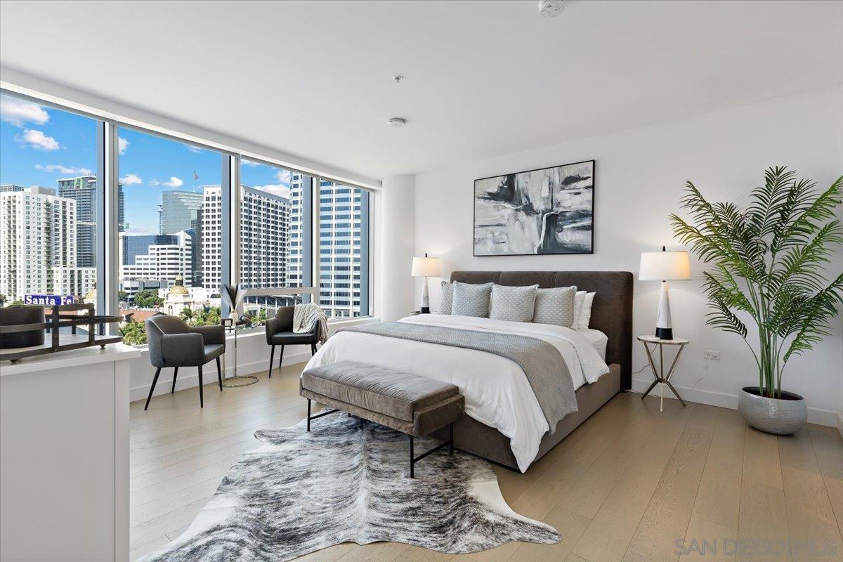 Detail Gallery Image 13 of 66 For 888 W E Street  #1001,  San Diego,  CA 92101 - 3 Beds | 2/1 Baths