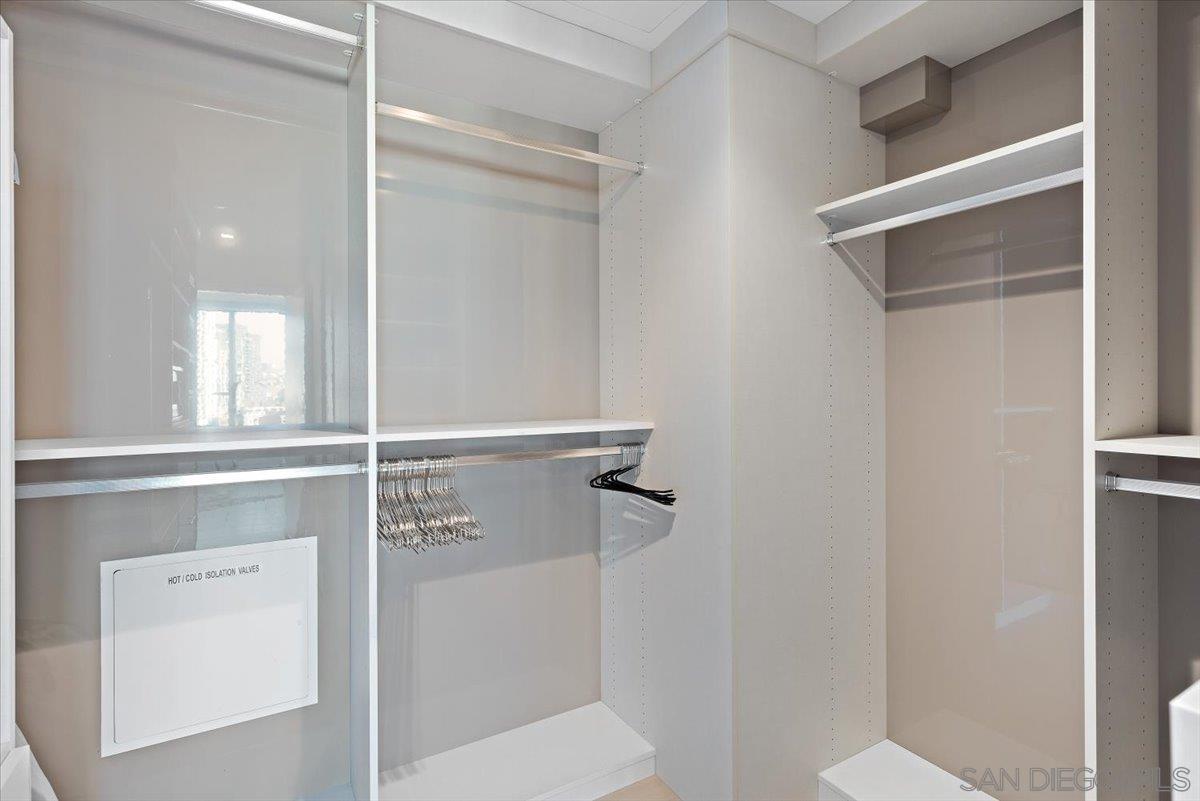 Detail Gallery Image 19 of 66 For 888 W E Street  #1001,  San Diego,  CA 92101 - 3 Beds | 2/1 Baths