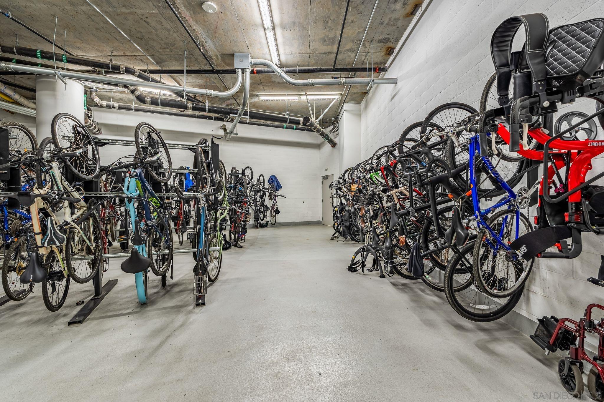 Detail Gallery Image 64 of 66 For 888 W E Street  #1001,  San Diego,  CA 92101 - 3 Beds | 2/1 Baths