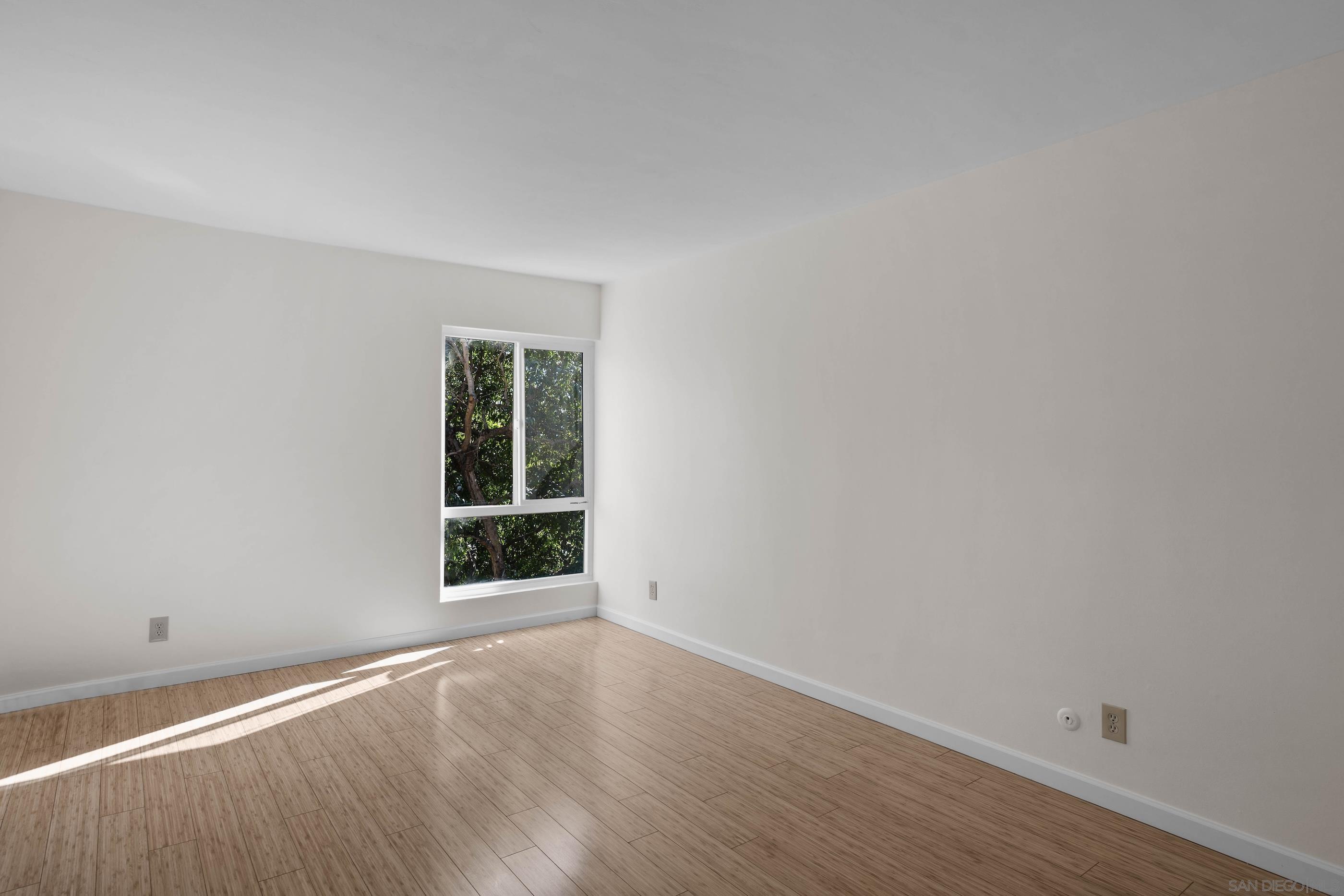 Detail Gallery Image 16 of 29 For 2266  Grand Ave  #31,  San Diego,  CA 92109 - 1 Beds | 1 Baths