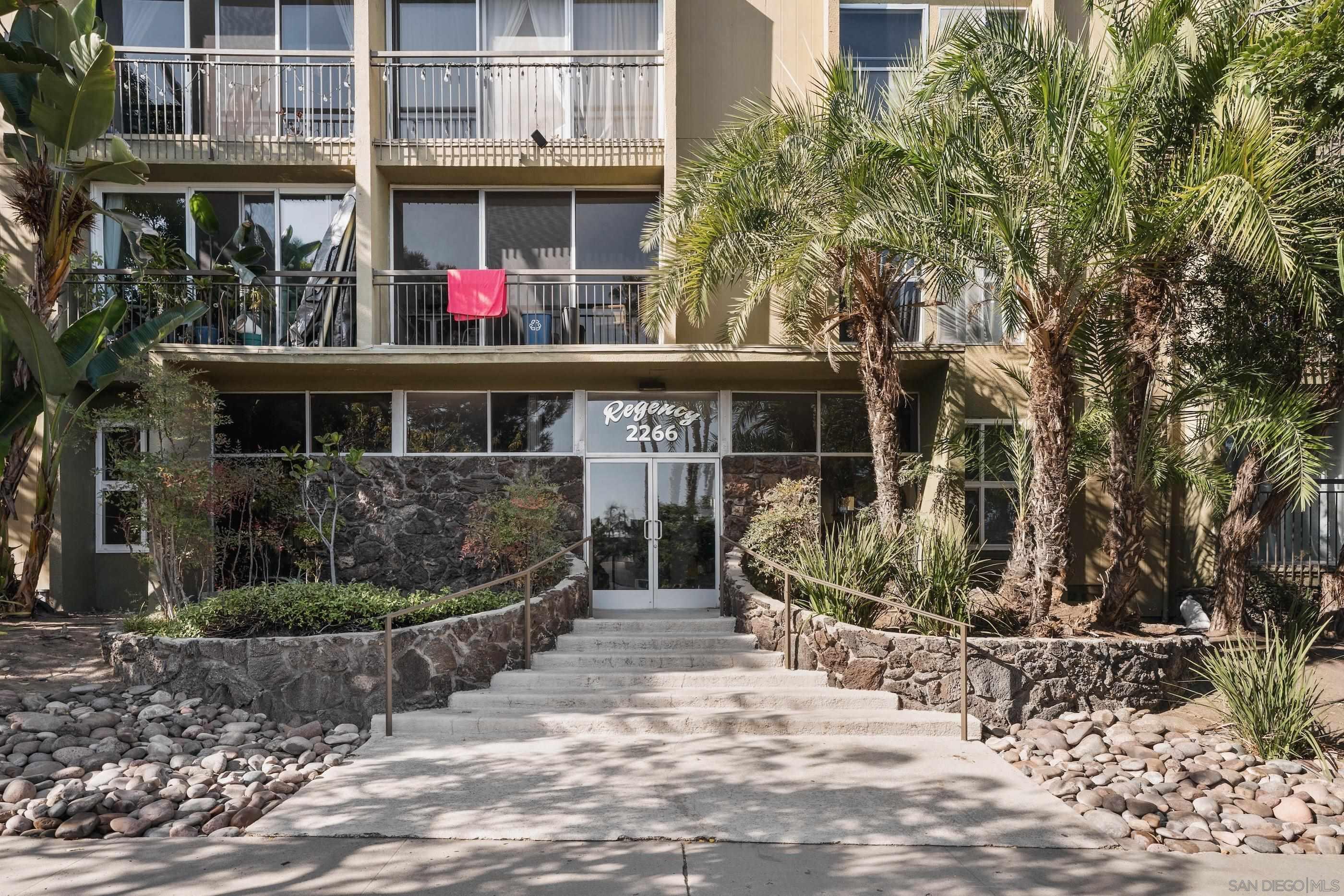 Detail Gallery Image 21 of 29 For 2266  Grand Ave  #31,  San Diego,  CA 92109 - 1 Beds | 1 Baths