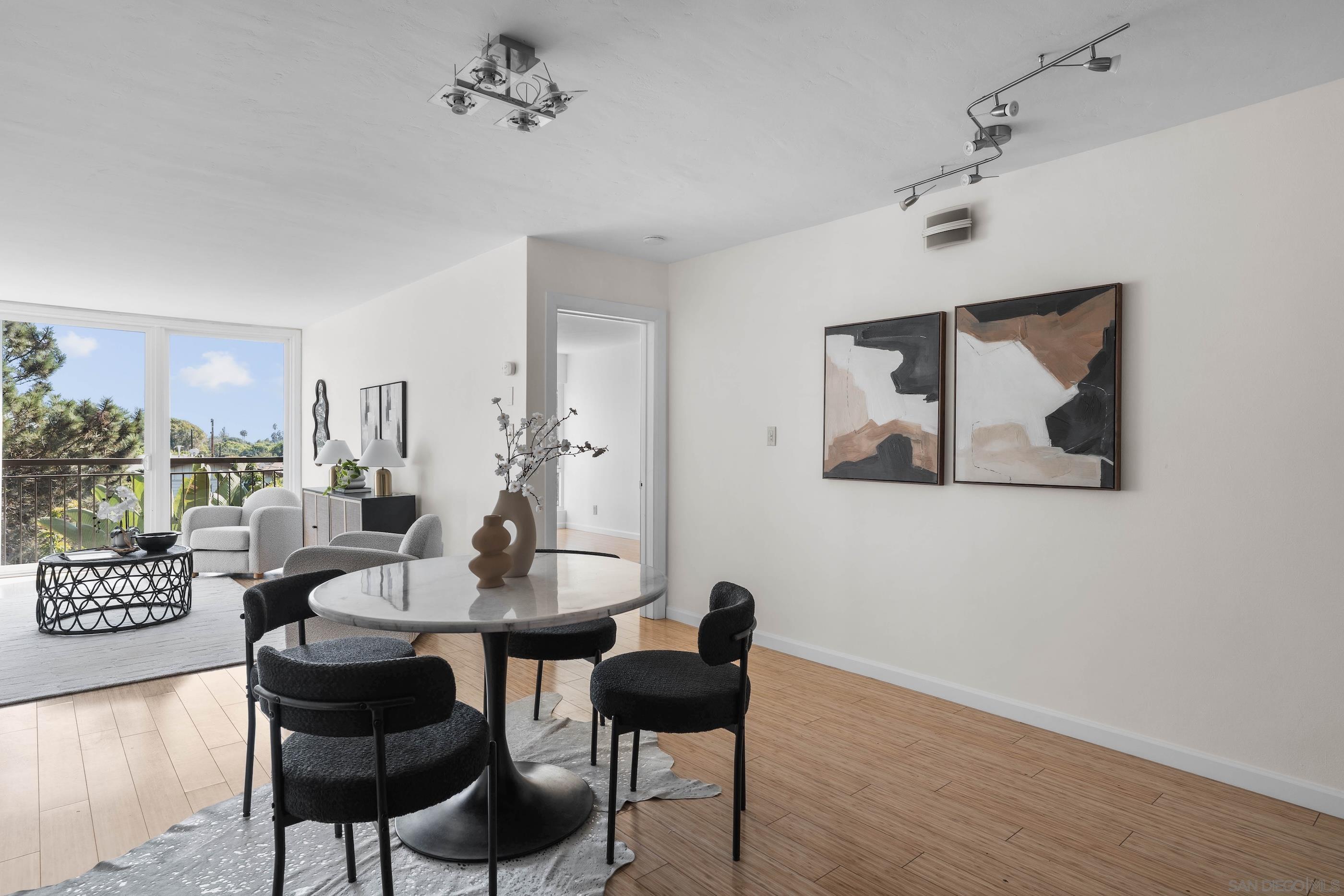 Detail Gallery Image 10 of 29 For 2266  Grand Ave  #31,  San Diego,  CA 92109 - 1 Beds | 1 Baths