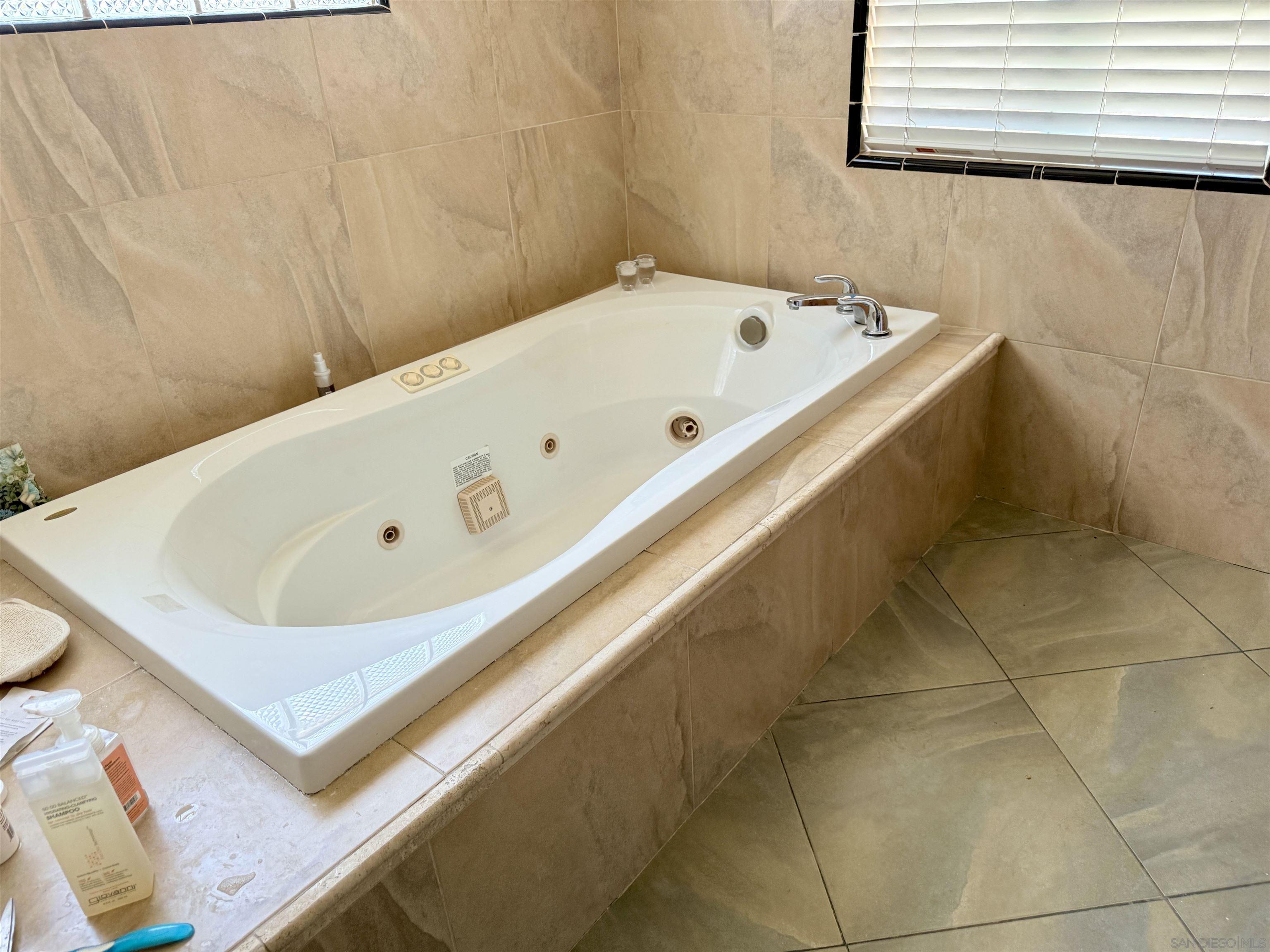 Detail Gallery Image 23 of 25 For 12665  Sundance Ave, San Diego,  CA 92129 - 7 Beds | 4 Baths