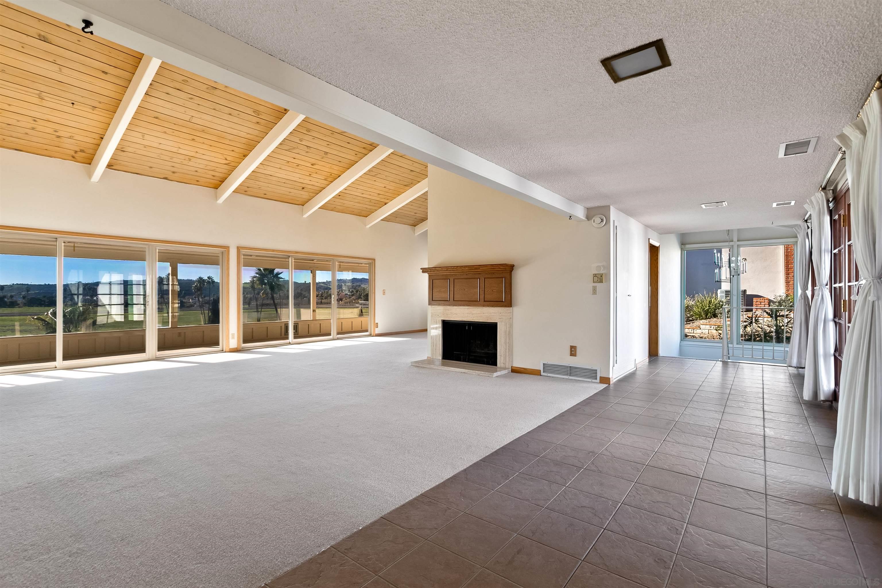 Detail Gallery Image 11 of 75 For 44  via Casitas, Bonsall,  CA 92003 - 3 Beds | 3 Baths