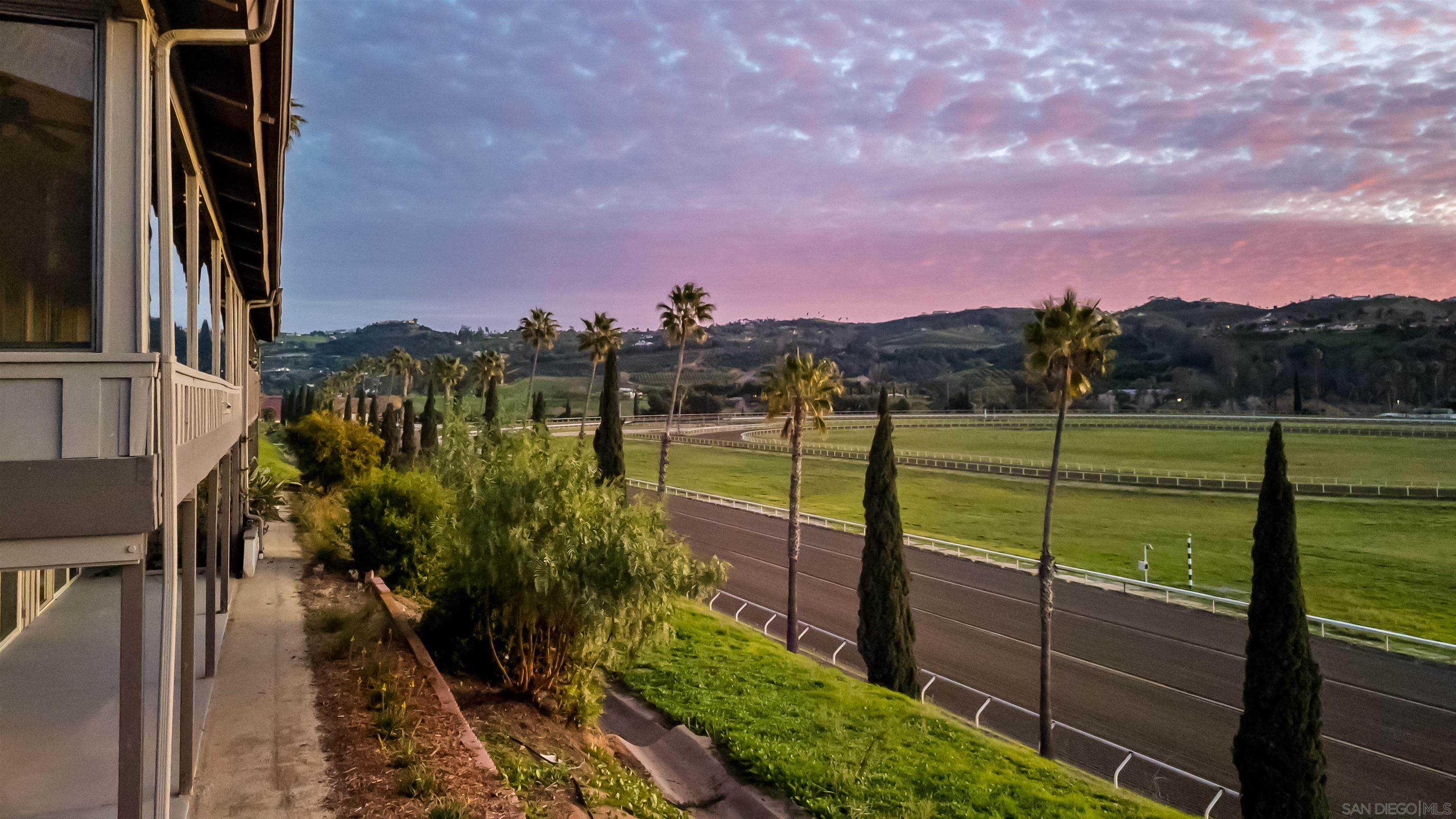 Detail Gallery Image 3 of 75 For 44  via Casitas, Bonsall,  CA 92003 - 3 Beds | 3 Baths