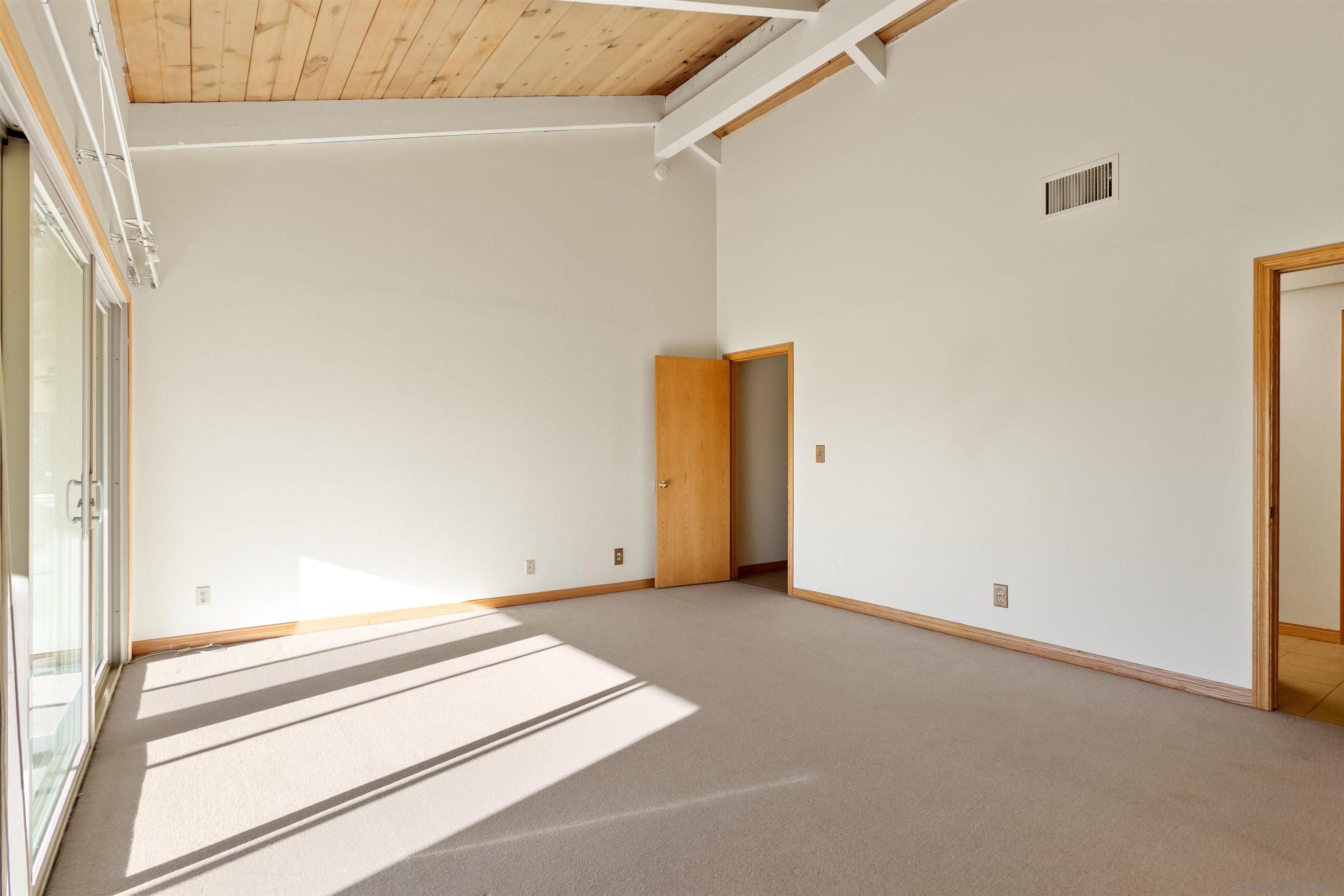 Detail Gallery Image 24 of 75 For 44  via Casitas, Bonsall,  CA 92003 - 3 Beds | 3 Baths