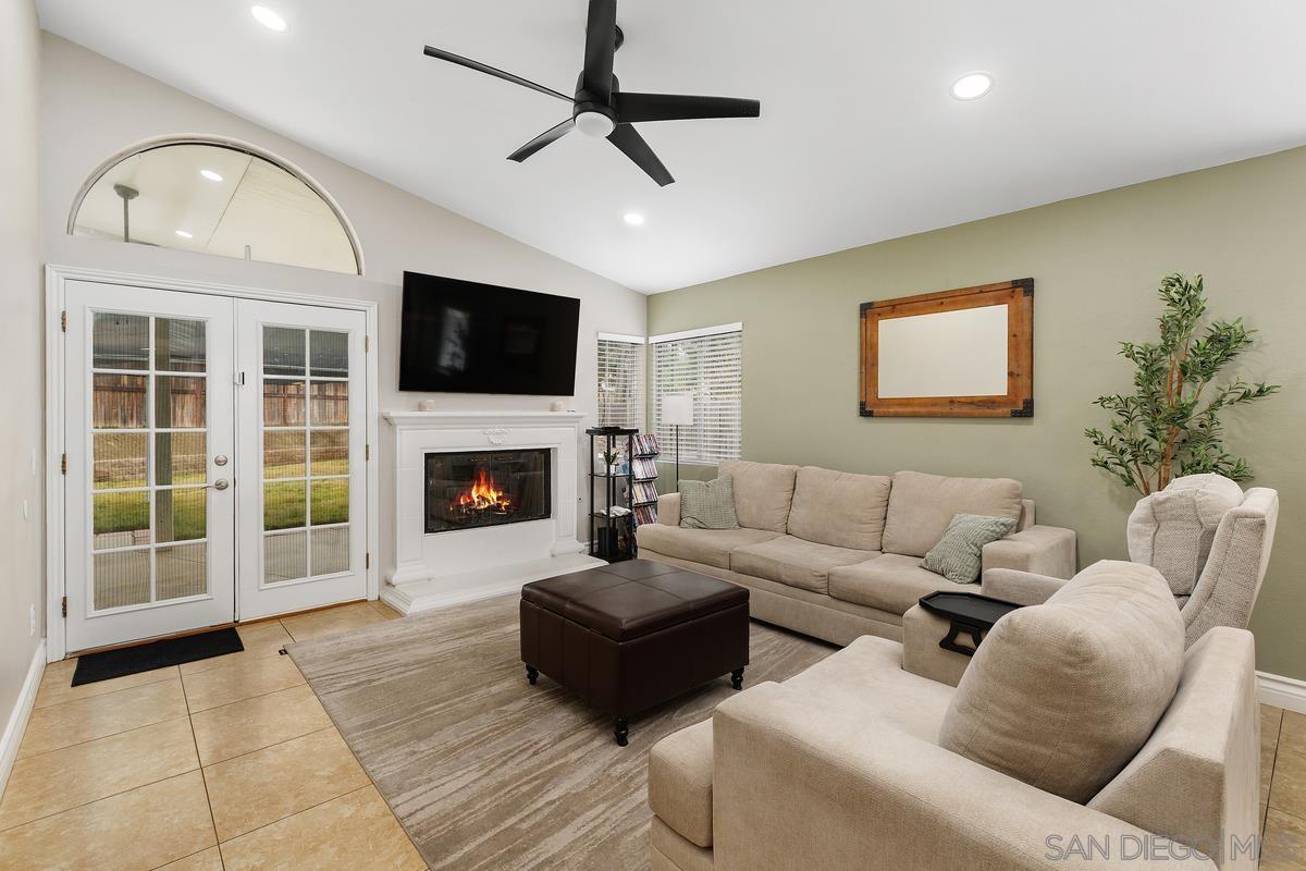 Detail Gallery Image 6 of 28 For 40110  Cannes Ct, Temecula,  CA 92591 - 3 Beds | 2 Baths