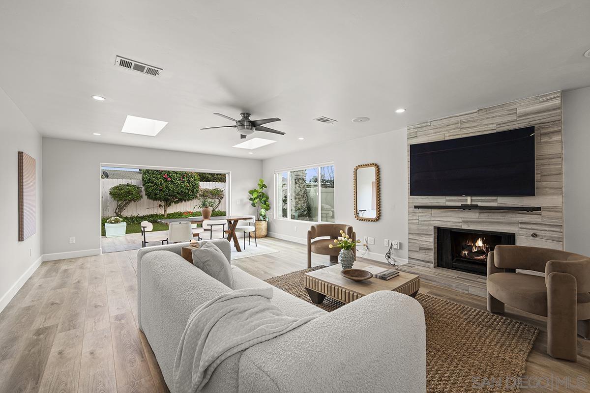 Detail Gallery Image 8 of 48 For 5125  Millwood Road, San Diego,  CA 92117 - 3 Beds | 2 Baths