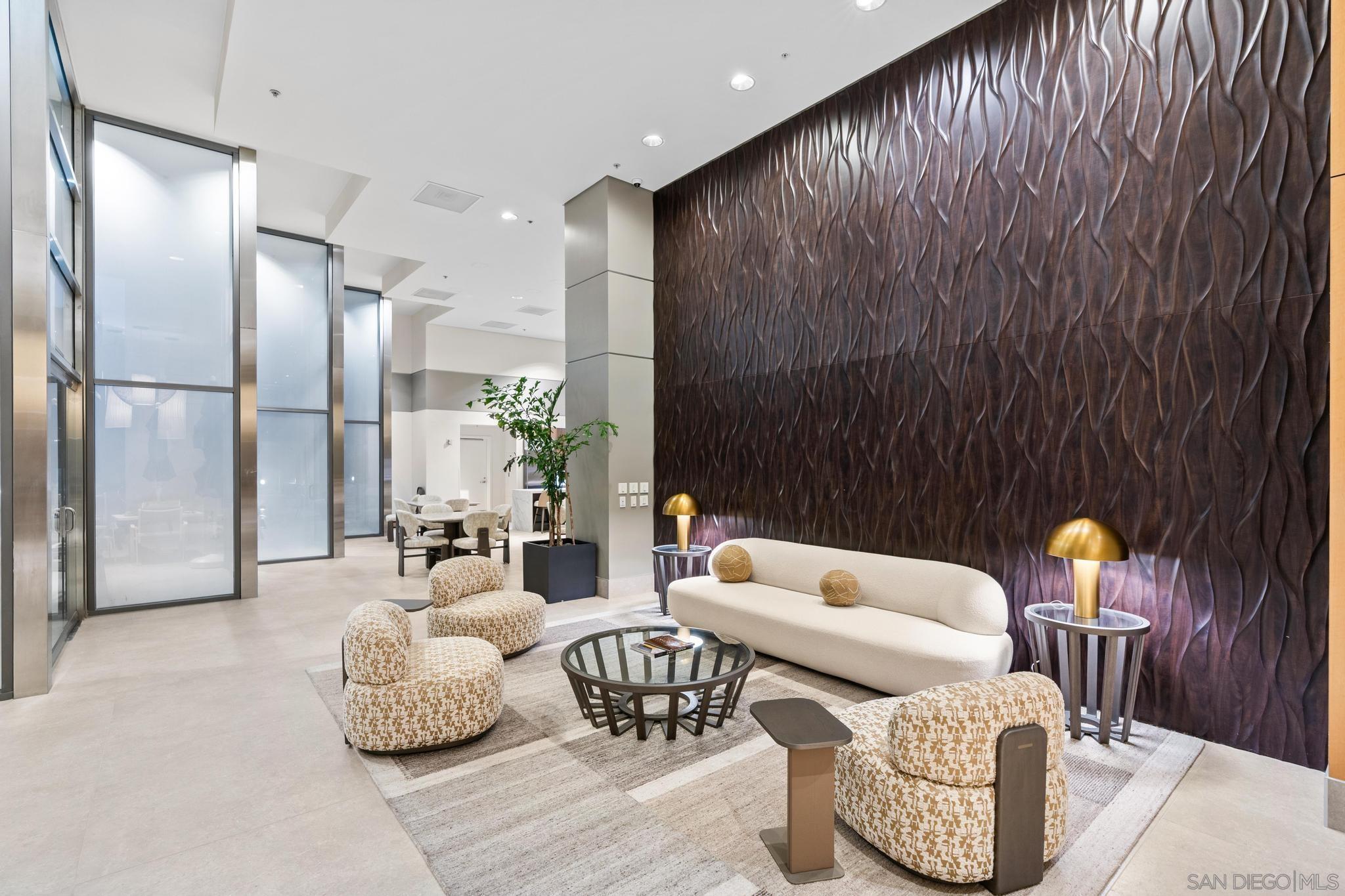 Detail Gallery Image 22 of 46 For 645  Front St  1506, San Diego,  CA 92101 - 2 Beds | 2/1 Baths