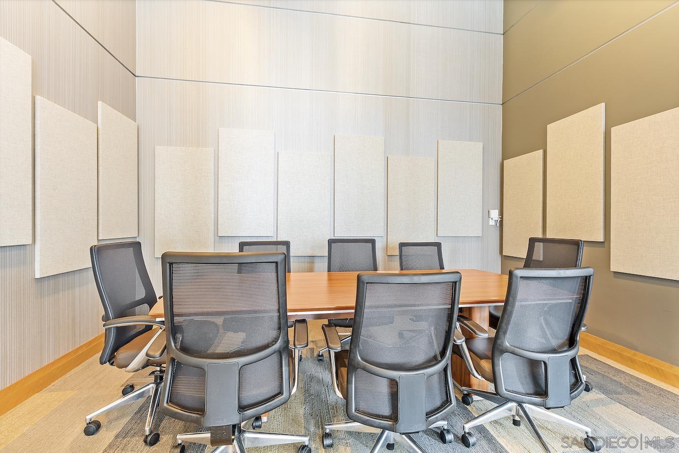 Detail Gallery Image 31 of 46 For 645  Front St  1506, San Diego,  CA 92101 - 2 Beds | 2/1 Baths