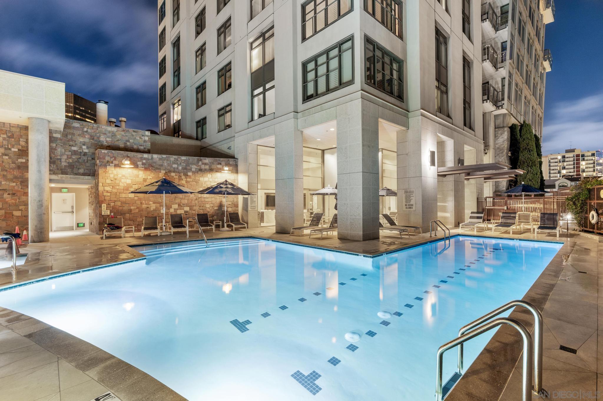 Detail Gallery Image 37 of 46 For 645  Front St  1506, San Diego,  CA 92101 - 2 Beds | 2/1 Baths