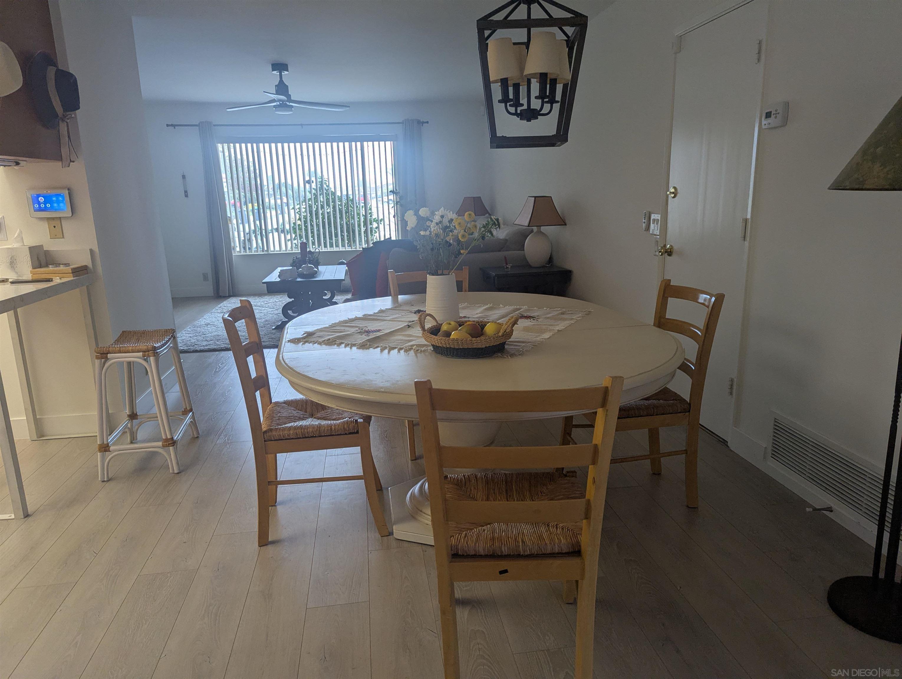 Detail Gallery Image 12 of 55 For 1181  W Mayberry W, Hemet,  CA 92543 - 2 Beds | 2 Baths