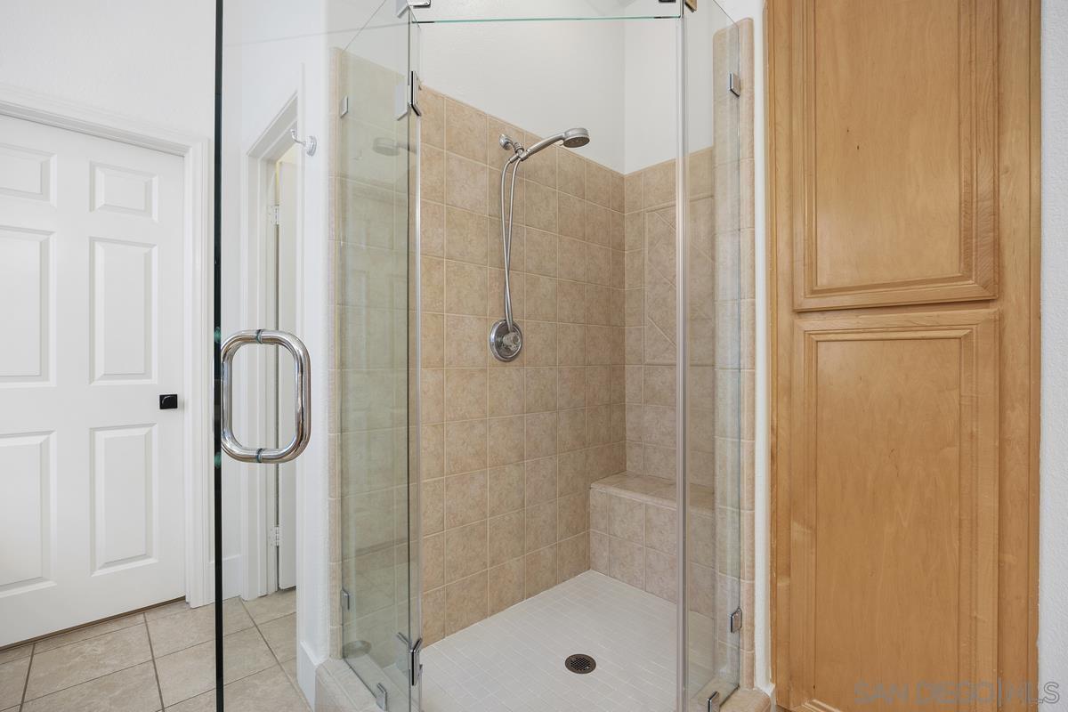 Detail Gallery Image 22 of 48 For 6351  Paseo Corono, Carlsbad,  CA 92009 - 4 Beds | 3 Baths