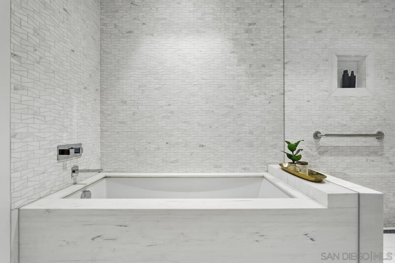 Detail Gallery Image 20 of 53 For 888 W E St  #505,  San Diego,  CA 92101 - 2 Beds | 2 Baths