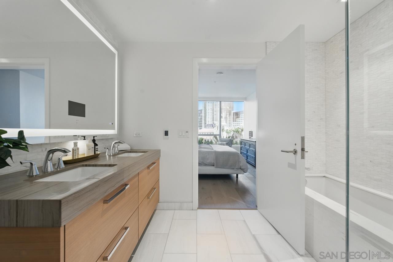 Detail Gallery Image 22 of 53 For 888 W E St  #505,  San Diego,  CA 92101 - 2 Beds | 2 Baths