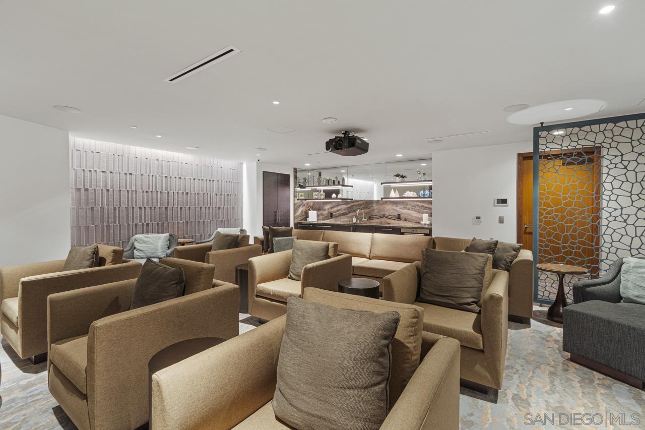 Detail Gallery Image 49 of 53 For 888 W E St  #505,  San Diego,  CA 92101 - 2 Beds | 2 Baths