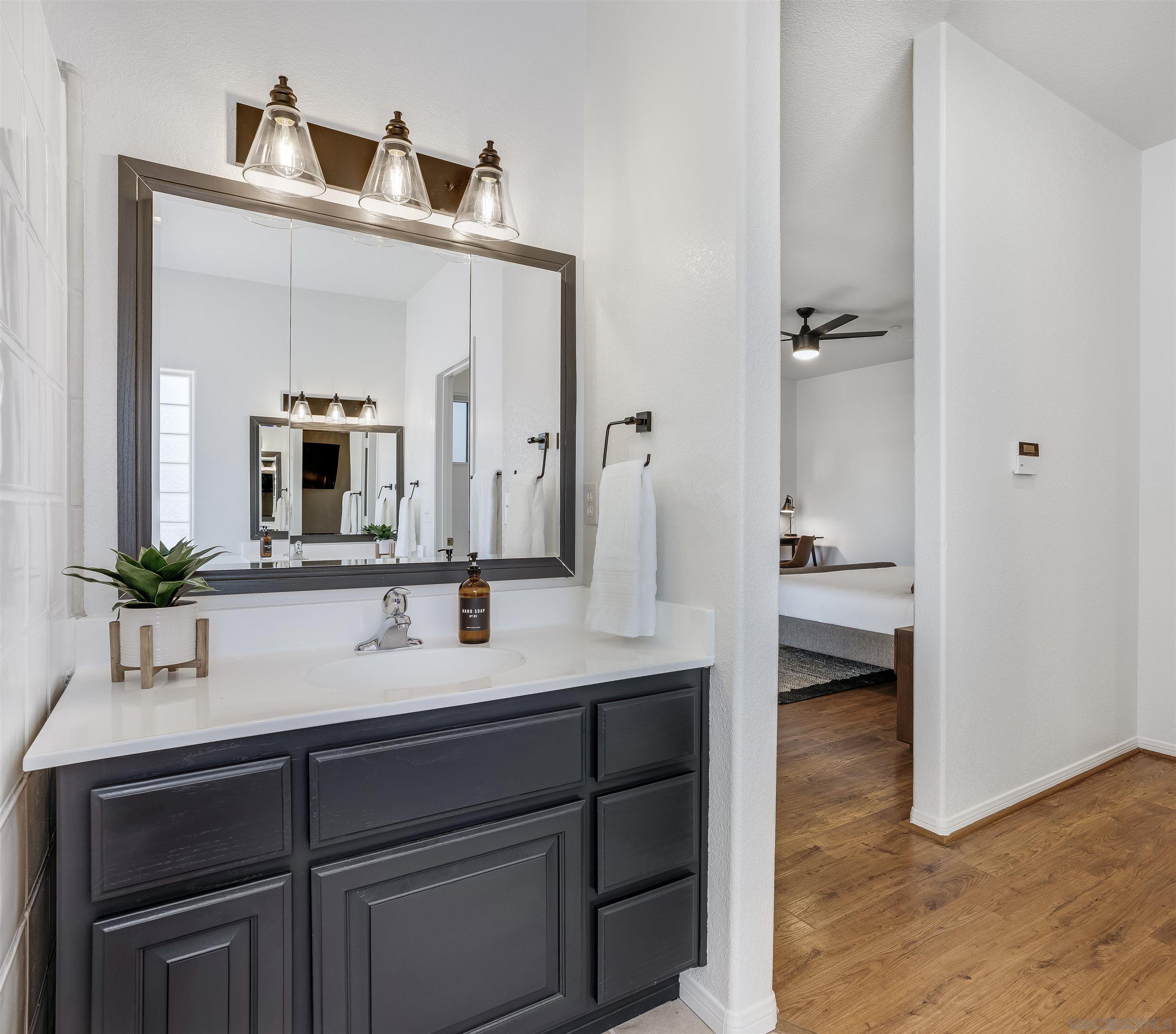 Detail Gallery Image 21 of 46 For 9255  Del Monte Avenue, Yucca Valley,  CA 92284 - 5 Beds | 2/1 Baths