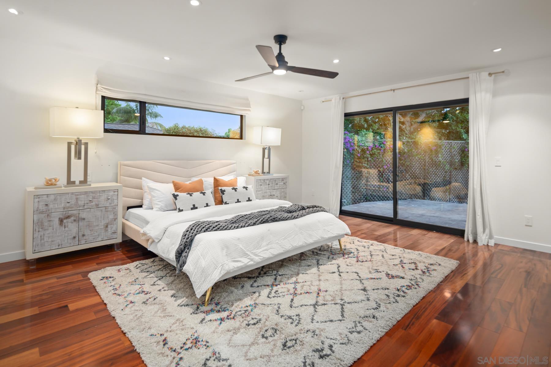 Detail Gallery Image 12 of 18 For 6561  Avenida Wilfredo, La Jolla,  CA 92037 - 4 Beds | 3 Baths