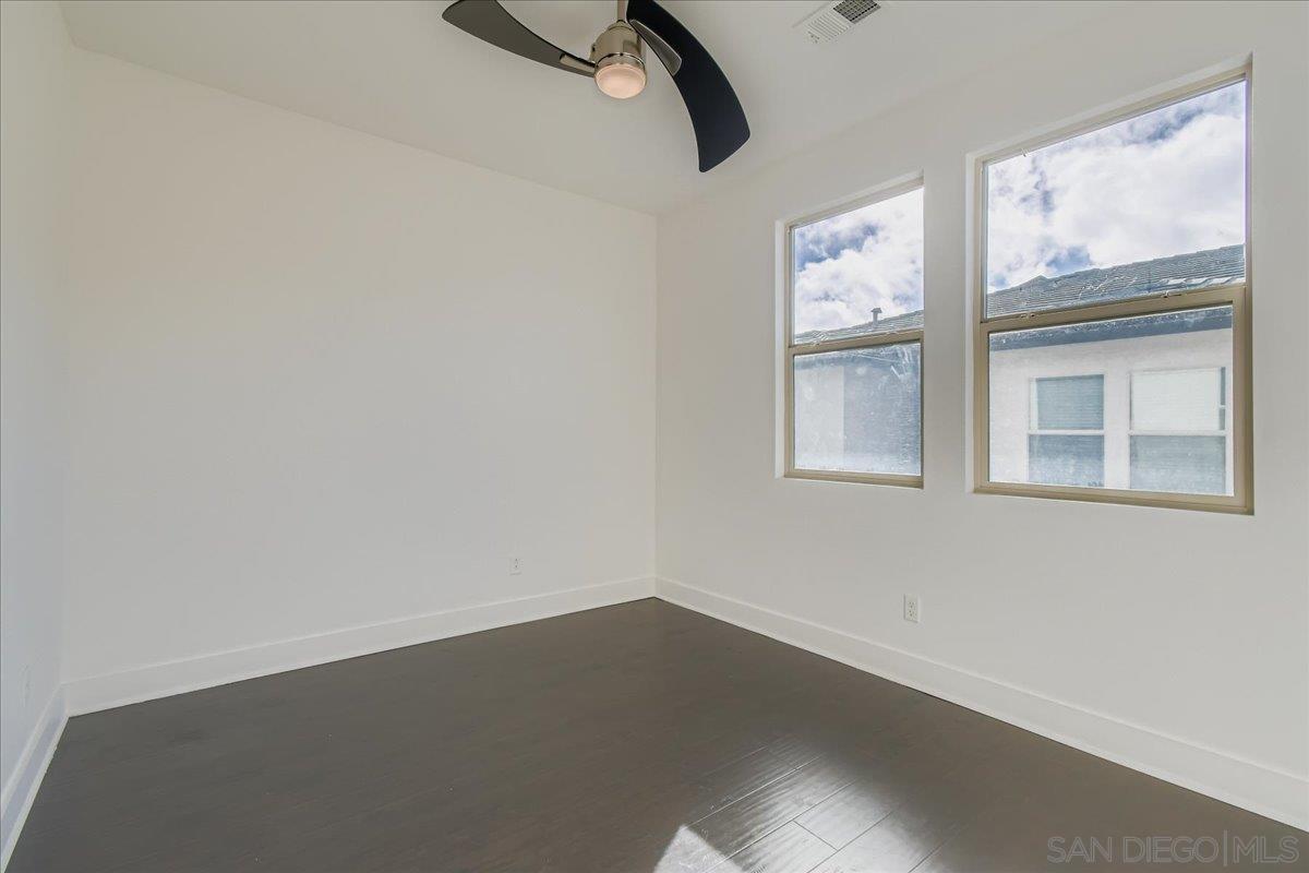 Detail Gallery Image 18 of 55 For 2624  Aperture Cir, San Diego,  CA 92108 - 3 Beds | 2/1 Baths