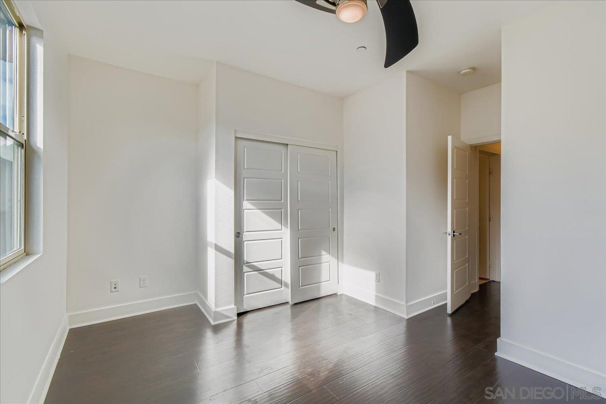 Detail Gallery Image 19 of 55 For 2624  Aperture Cir, San Diego,  CA 92108 - 3 Beds | 2/1 Baths