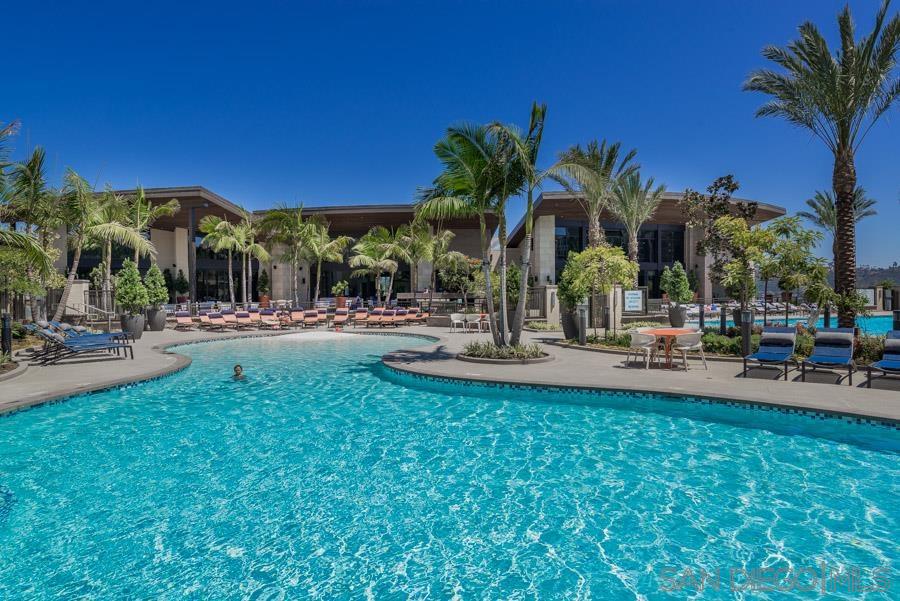 Detail Gallery Image 41 of 55 For 2624  Aperture Cir, San Diego,  CA 92108 - 3 Beds | 2/1 Baths