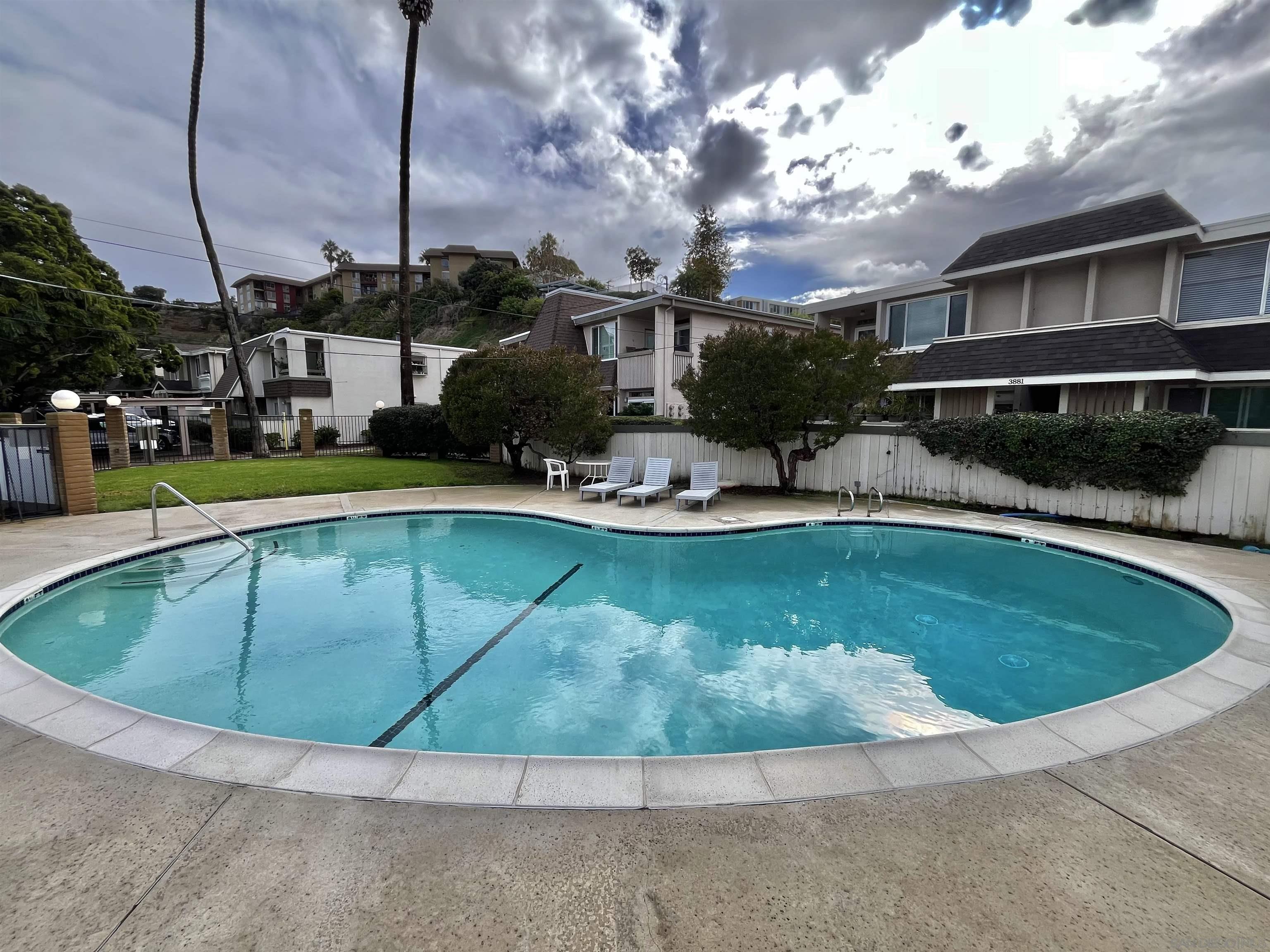 Detail Gallery Image 24 of 34 For 3116  Groton Way  #2,  San Diego,  CA 92110 - 3 Beds | 2 Baths