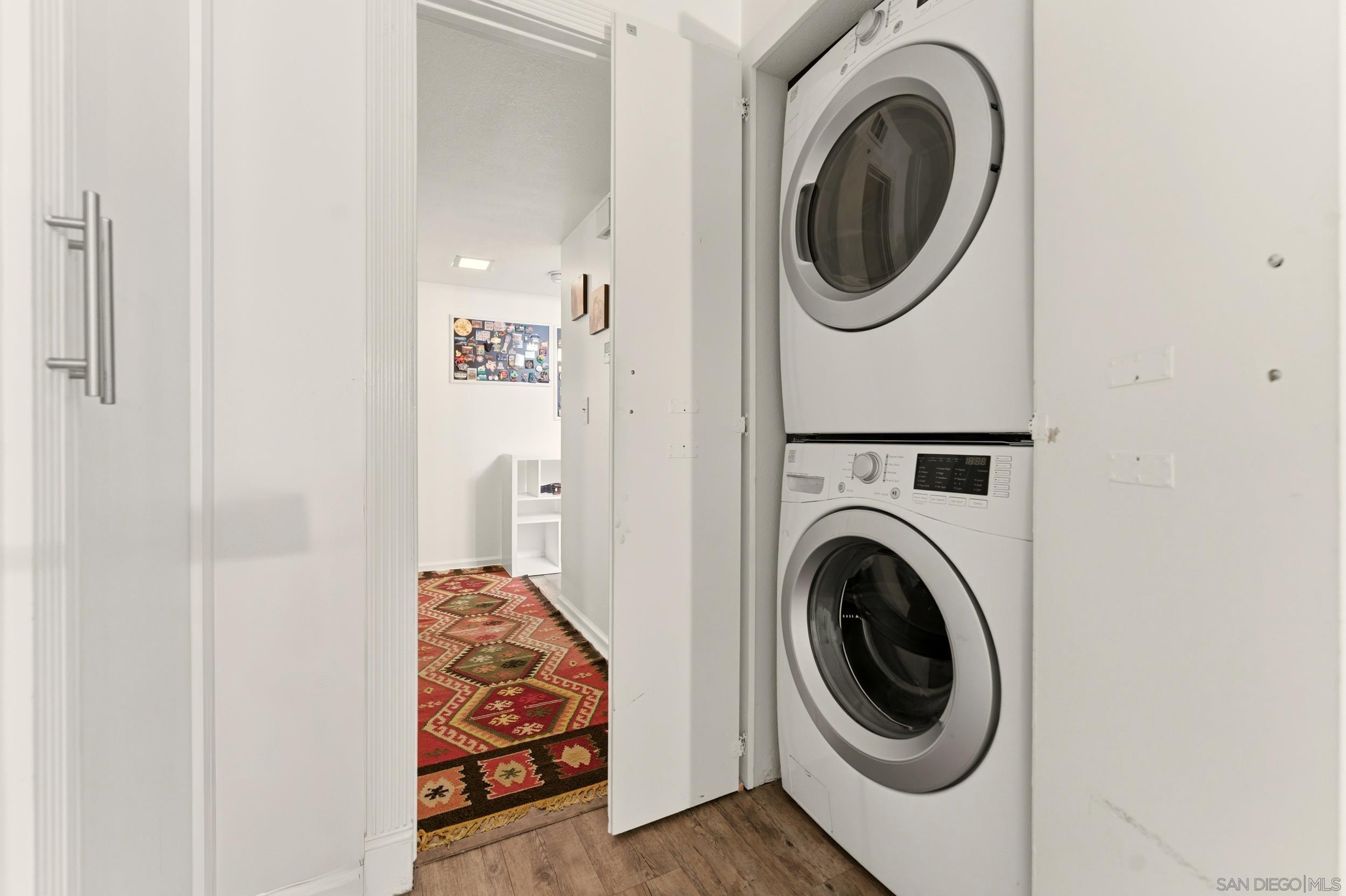 Detail Gallery Image 8 of 34 For 3116  Groton Way  #2,  San Diego,  CA 92110 - 3 Beds | 2 Baths