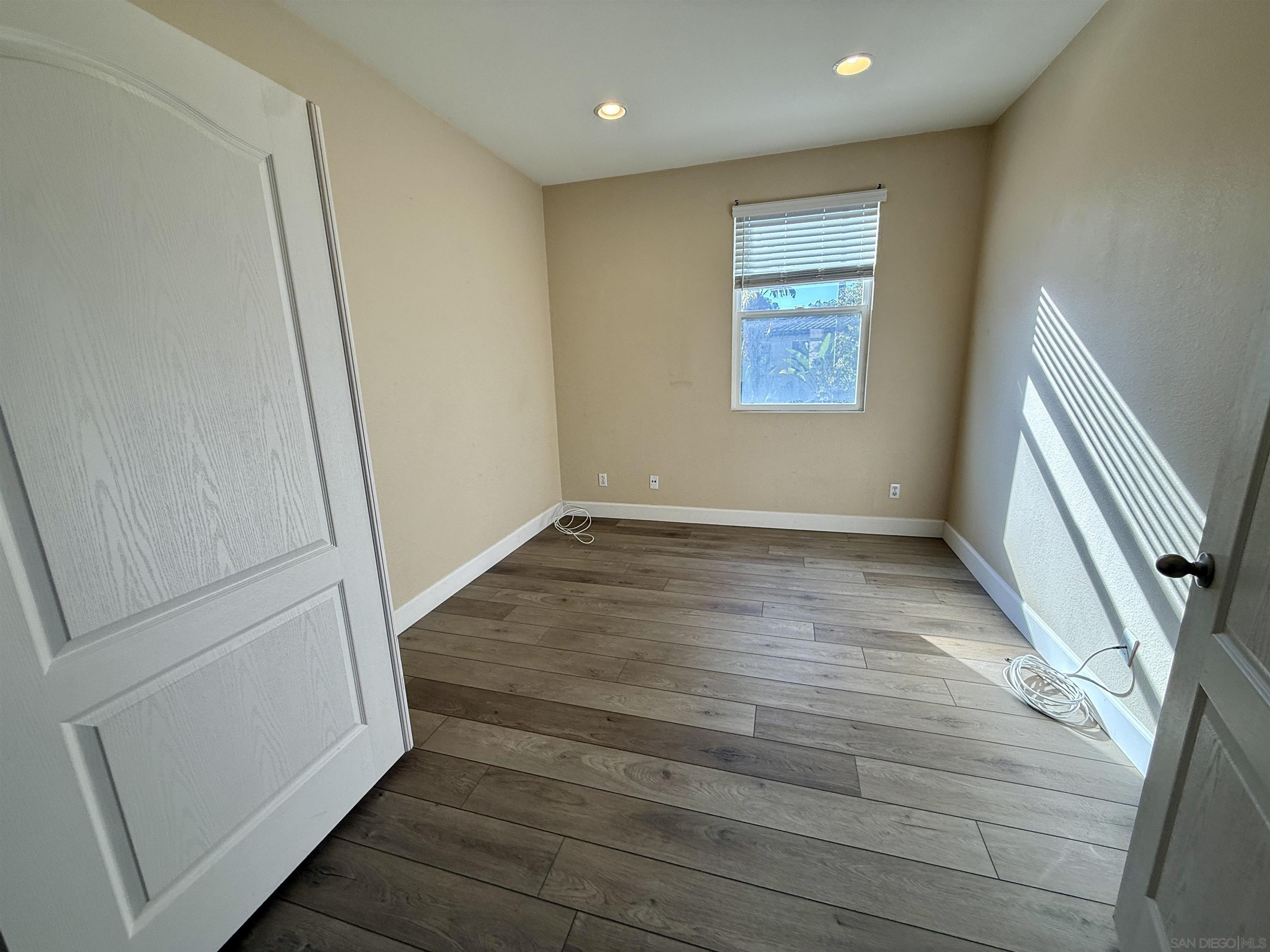 Detail Gallery Image 22 of 50 For 6471  Terraza Portico, Carlsbad,  CA 92009 - 3 Beds | 2/1 Baths