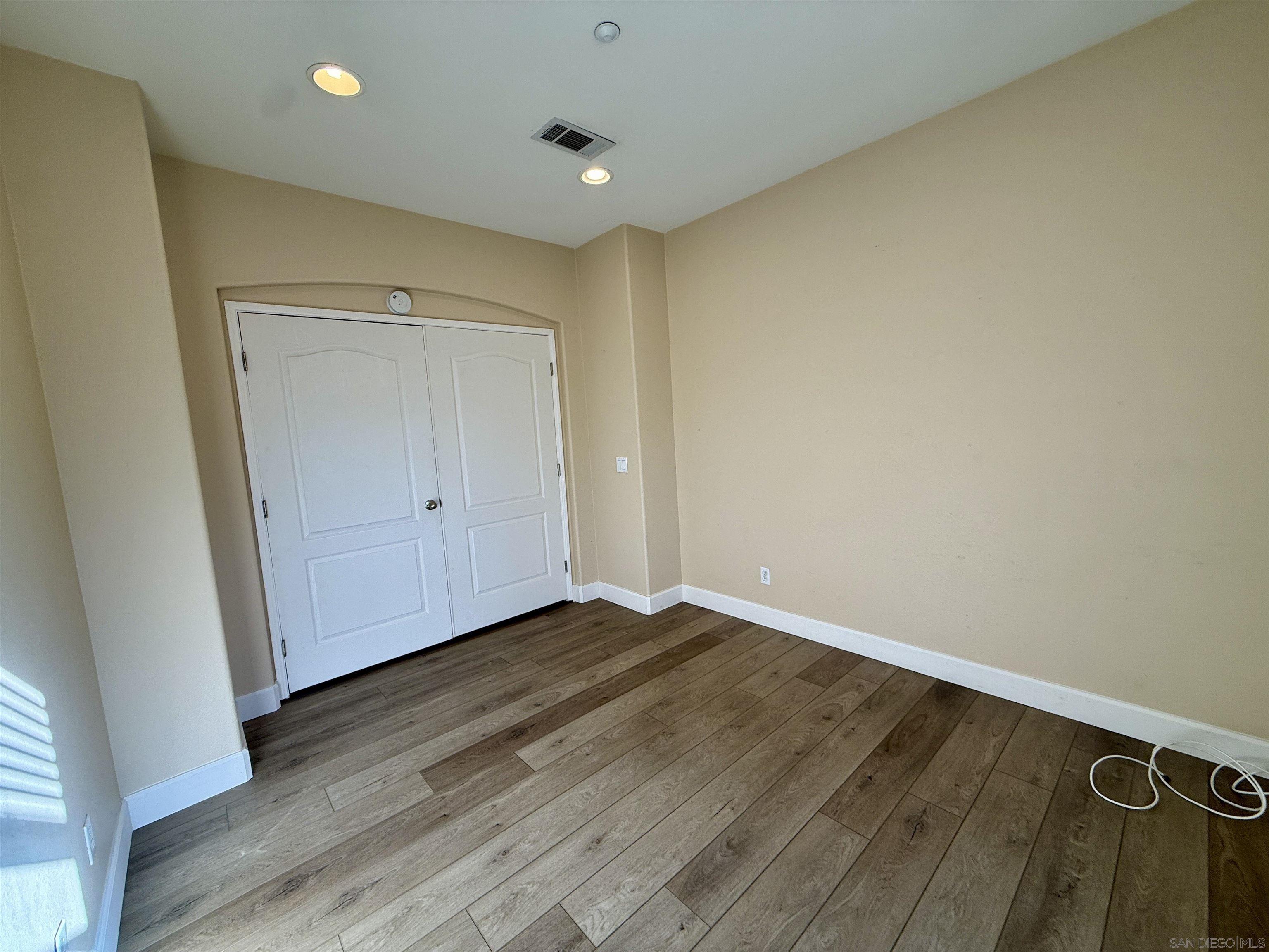 Detail Gallery Image 23 of 50 For 6471  Terraza Portico, Carlsbad,  CA 92009 - 3 Beds | 2/1 Baths