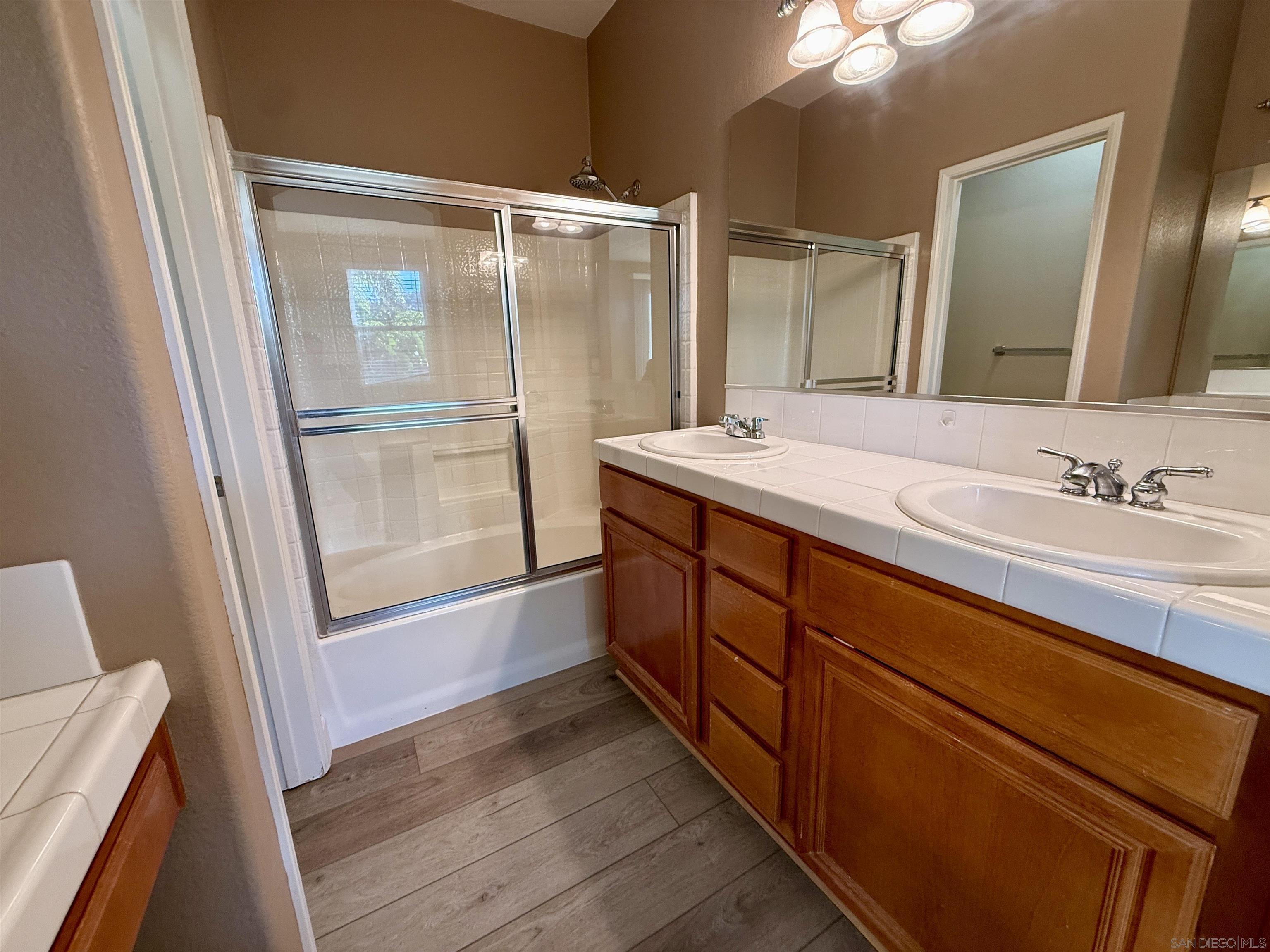 Detail Gallery Image 36 of 50 For 6471  Terraza Portico, Carlsbad,  CA 92009 - 3 Beds | 2/1 Baths