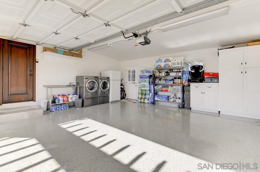 Detail Gallery Image 33 of 38 For 250  Redwood Ave, Carlsbad,  CA 92008 - 3 Beds | 2 Baths