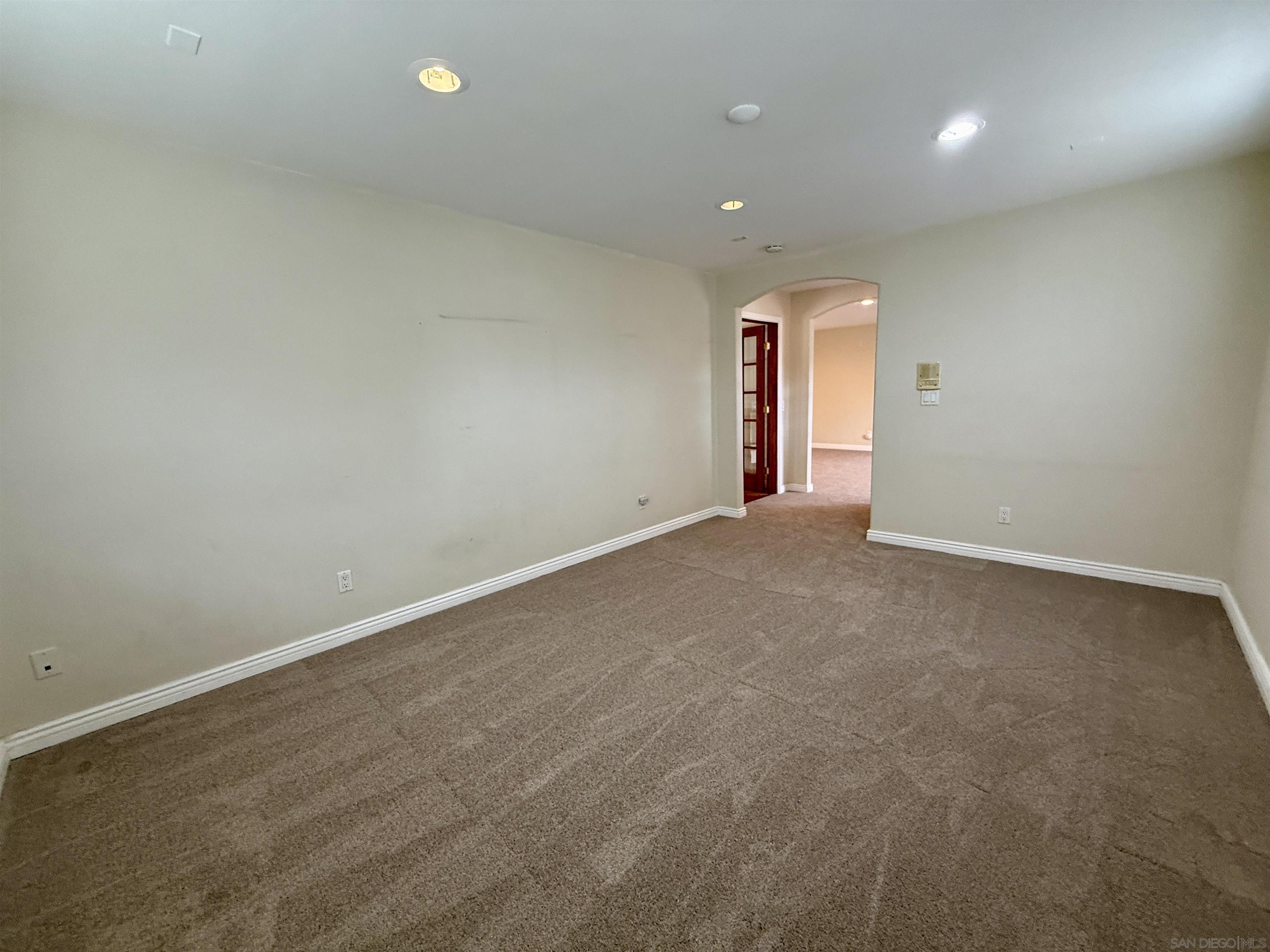 Detail Gallery Image 20 of 65 For 12665  Sundance Ave, San Diego,  CA 92129 - 7 Beds | 4 Baths